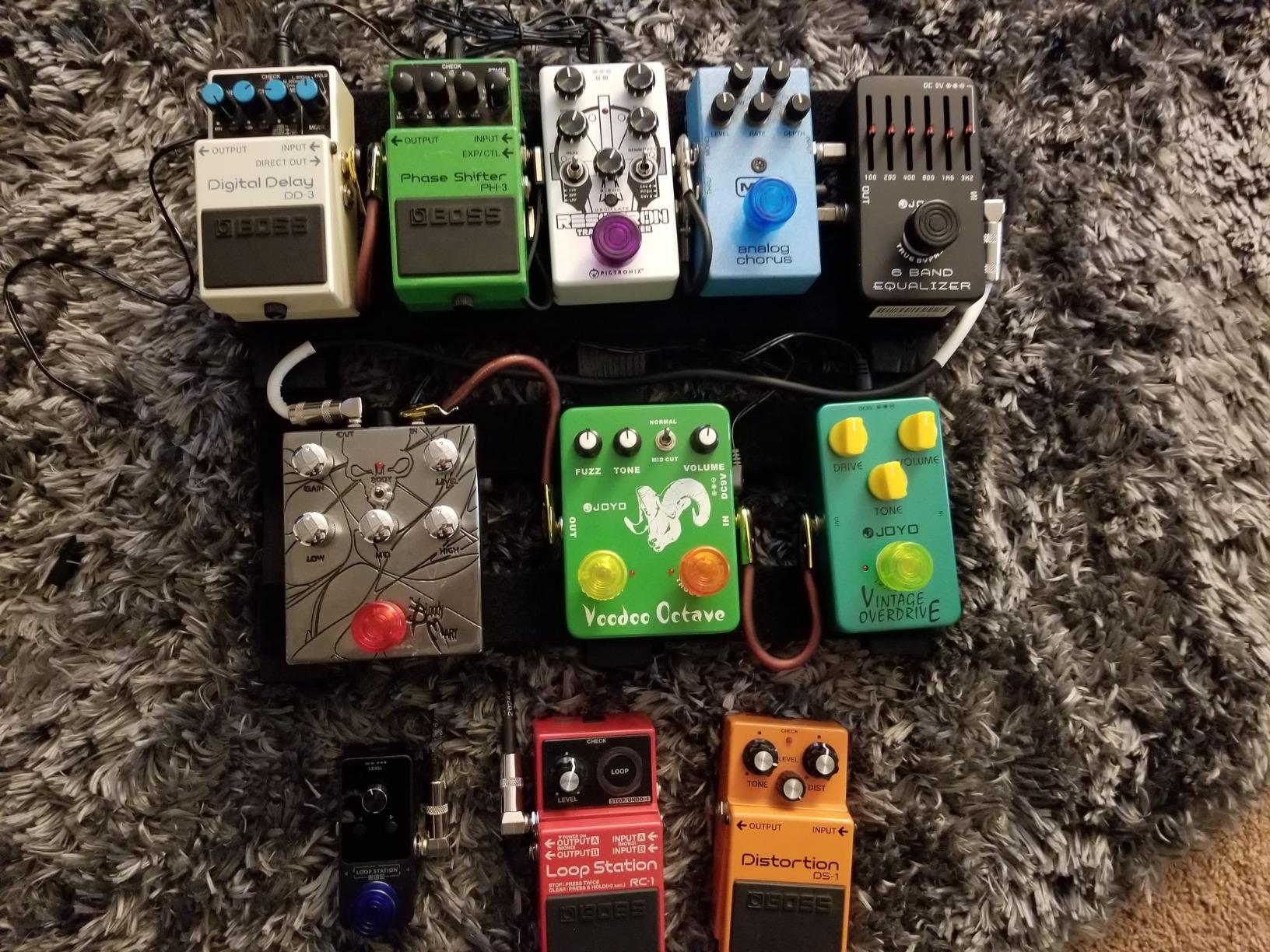 JOYO Octave Fuzz Guitar Pedal, Germanium-Driven 60's Fuzz Tone with Octave Up & Mid-Cut Switch for Electric Guitar, True Bypass (Voodoo JF-12) customer photo 1
