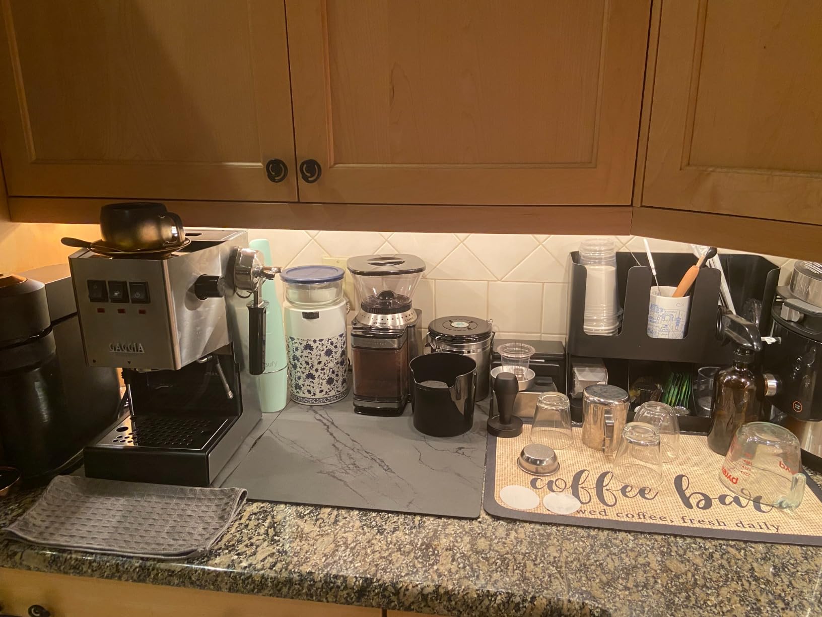 Gaggia RI9380/51 Classic Evo Pro Espresso Machine, Industrial Grey, Small customer photo 1