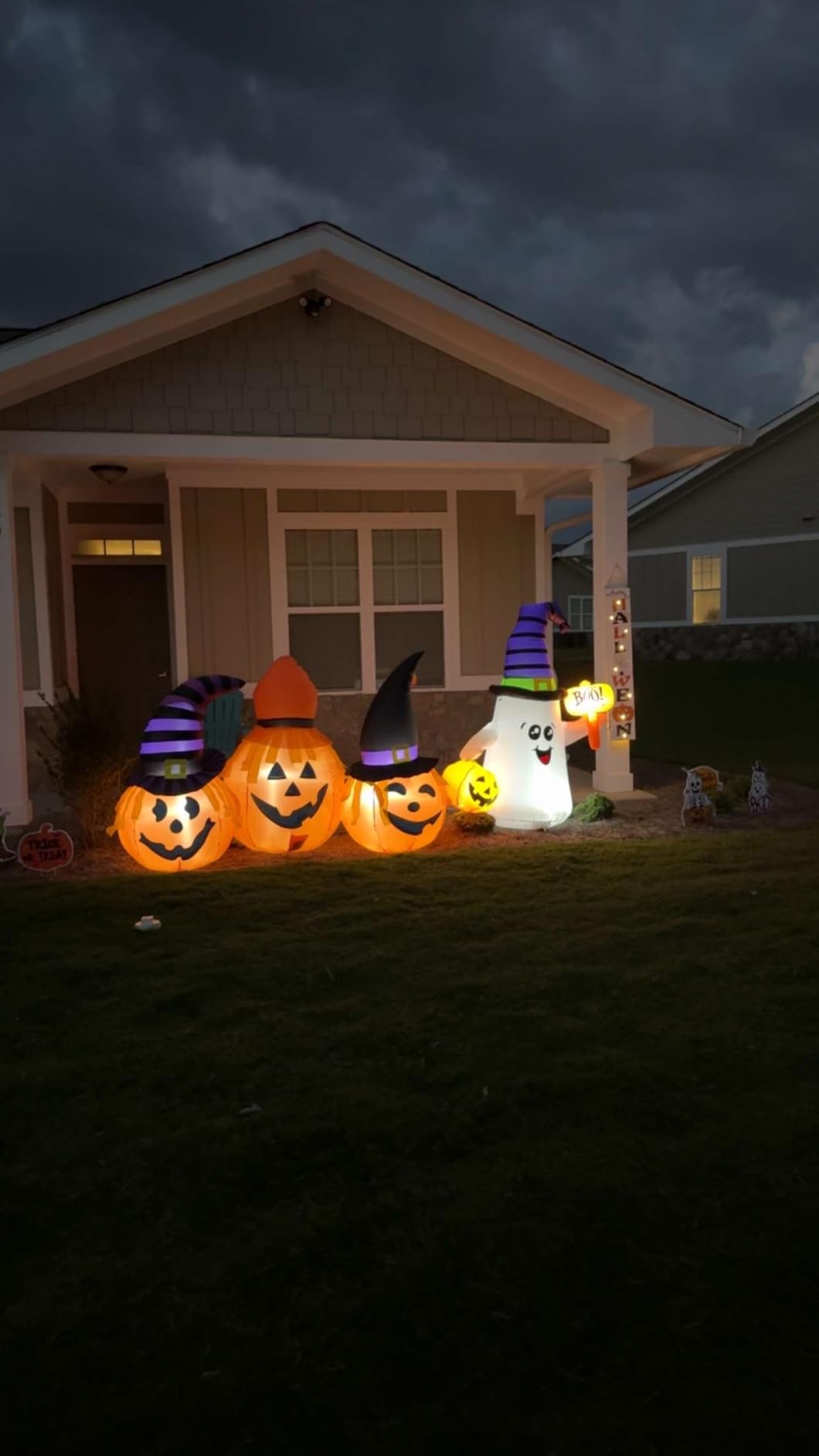 GOOSH 5 FT Halloween Inflatables Ghost Outdoor Decorations Blow Up Yard Cute Wizard Ghost with Pumpkin with Built-in LEDs for Garden Lawn Indoor Party Holiday Decor customer photo 2