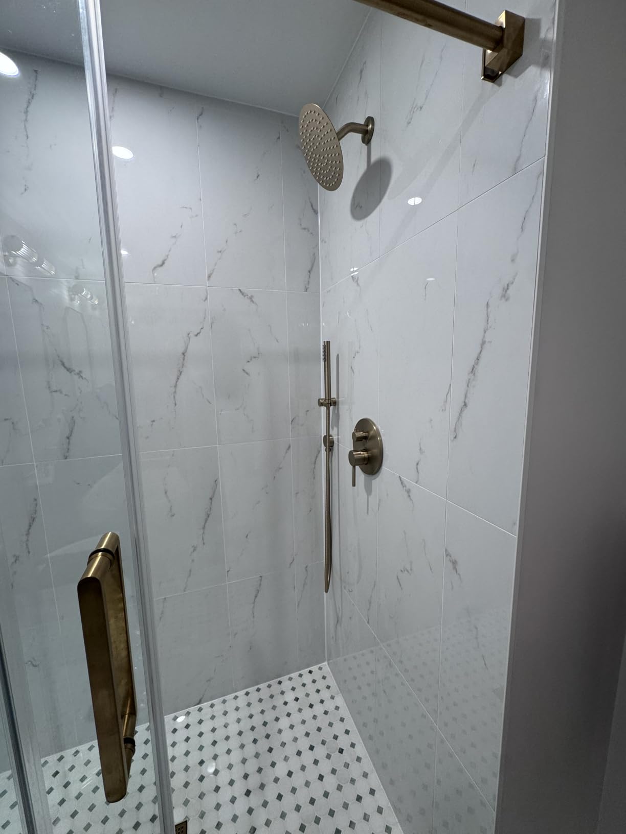 SUMERAIN Brushed Gold Shower Faucet System | with High Pressure 8 Inches Rain Shower Head and Brass Hand Shower, Rough-In Valve Body and Trim Included customer photo 2