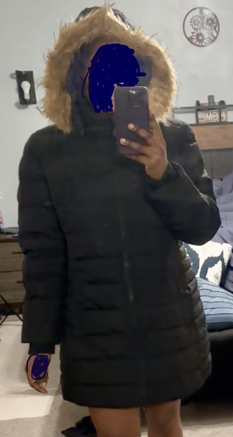 wantdo Women's Warm Winter Coat Heavy Puffer Jacket Faux Fur Hood | Waterproof,Windproof,Thick Insulation,Detachable Hood,Winter Commute Hiking Daily Outdoor Wear customer photo 1