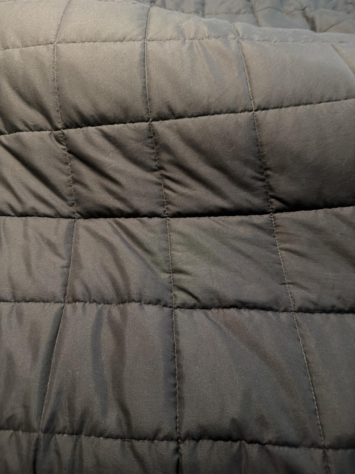 HomeSmart Weighted Blanket King Size 50lbs, The Heaviest Weighted Blanket, Fits Standard and California King Beds, Grey, 88x104 customer photo 2
