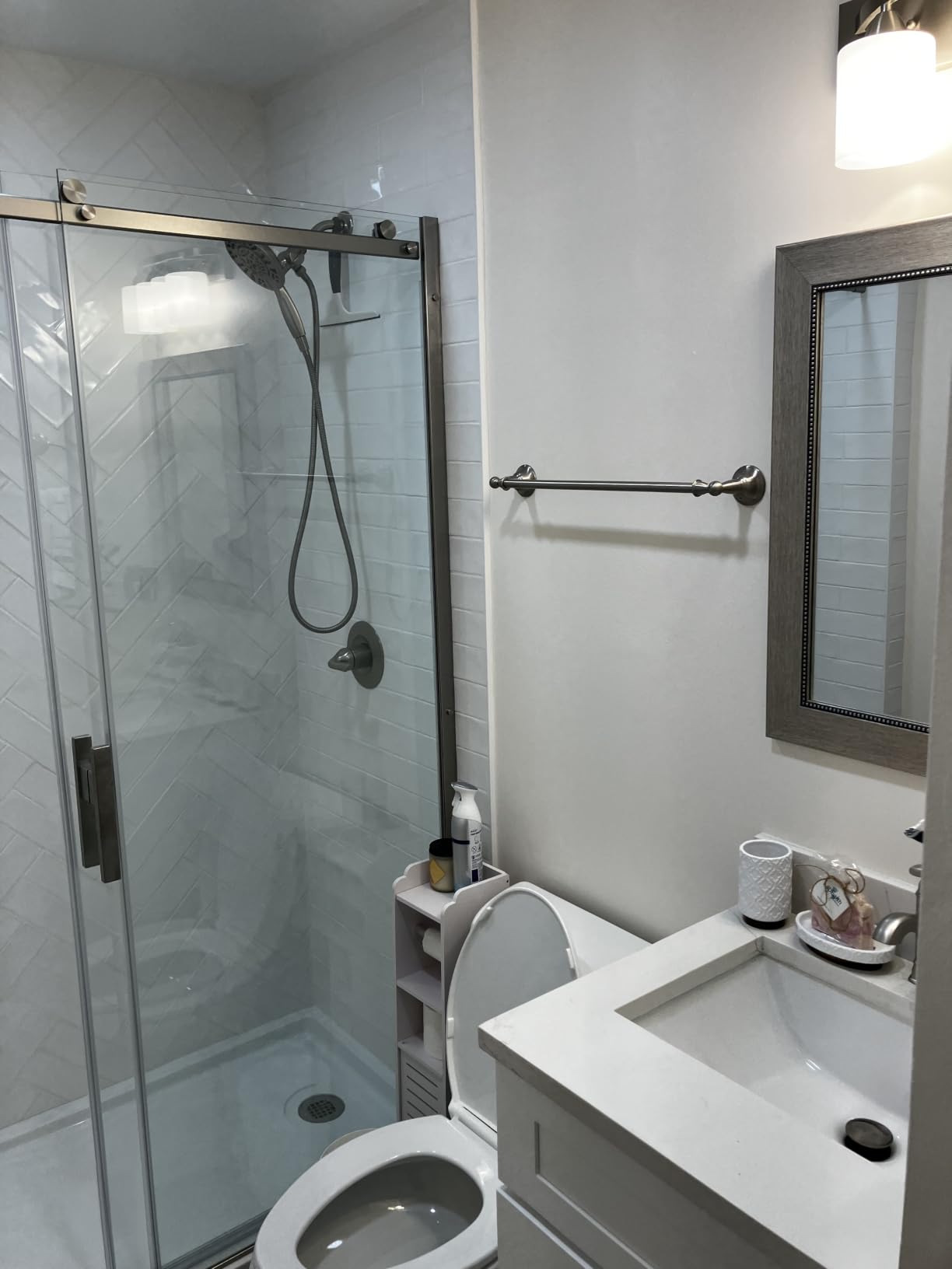 Delta Arvo 14 Series Brushed Nickel Shower Faucet Set with In2ition 2-in-1 Dual Shower Head with HandHeld Spray Combo, Valve Trim Kit, SpotShield Stainless 142840-SP-I (Valve Included) customer photo 1