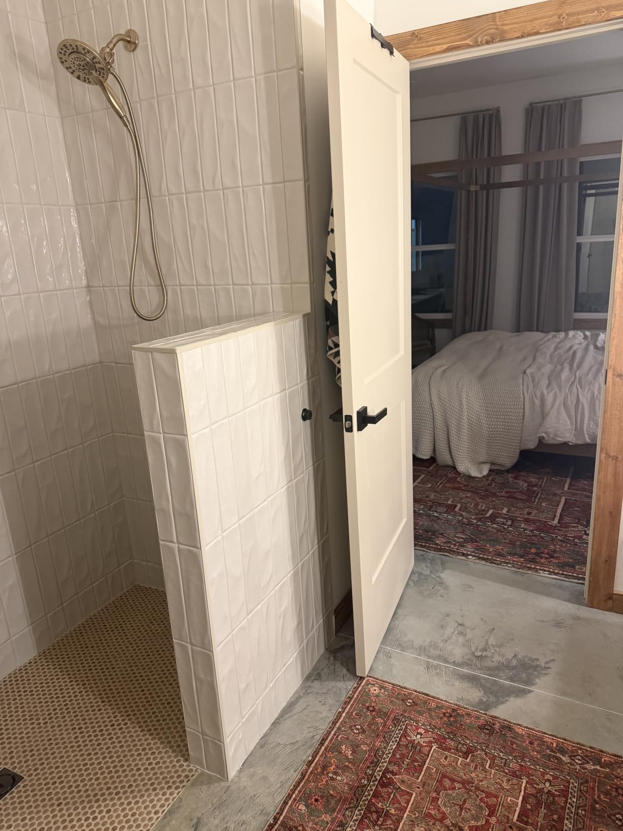 Delta Arvo 14 Series Brushed Nickel Shower Faucet Set with In2ition 2-in-1 Dual Shower Head with HandHeld Spray Combo, Valve Trim Kit, SpotShield Stainless 142840-SP-I (Valve Included) customer photo 2