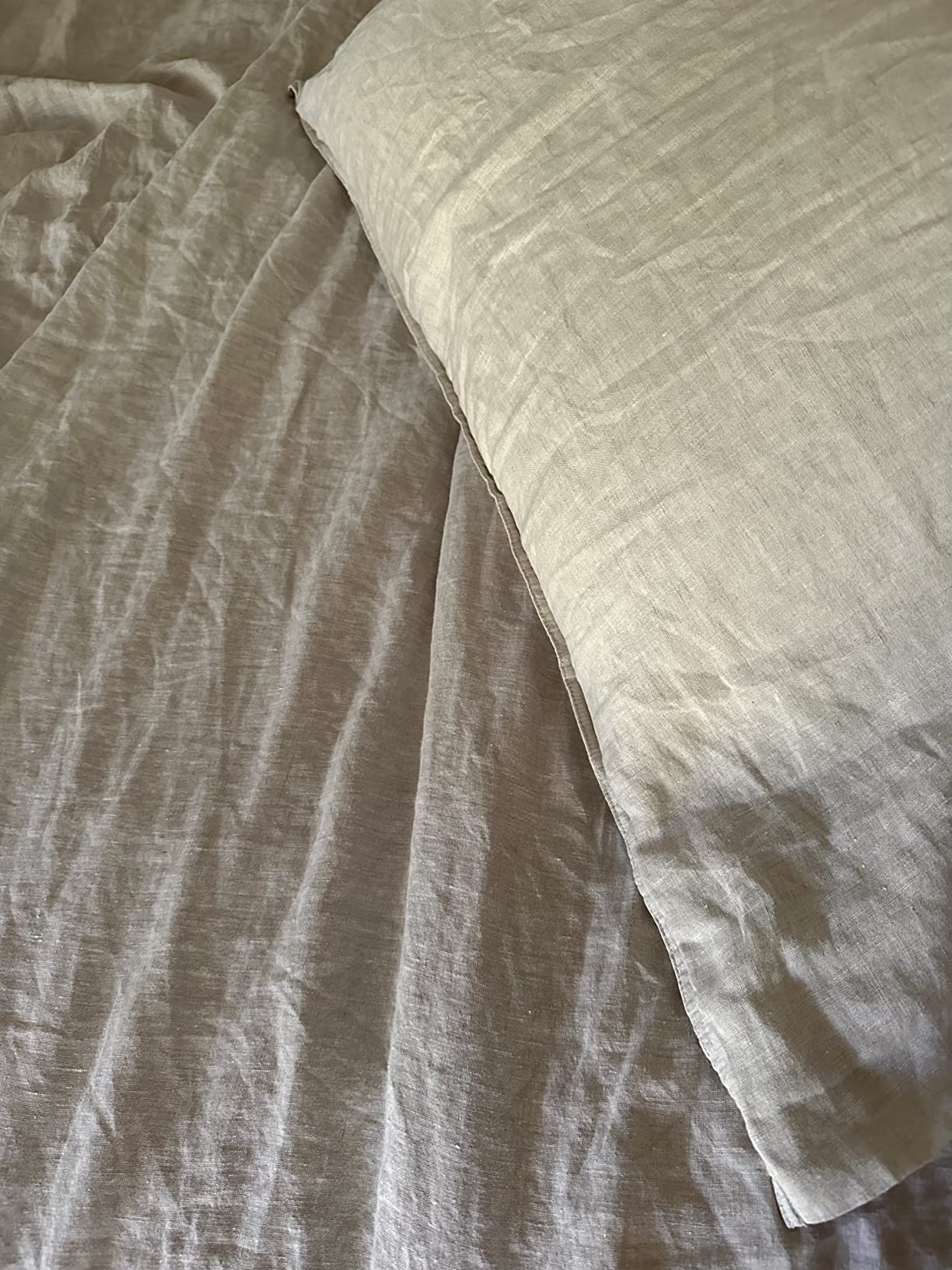 Simple&Opulence 100% Linen Sheets King Size Set, 4-Piece Natural French Linen Bed Sheets, Breathable Soft Durable Bedding Set for All Seasons customer photo 2