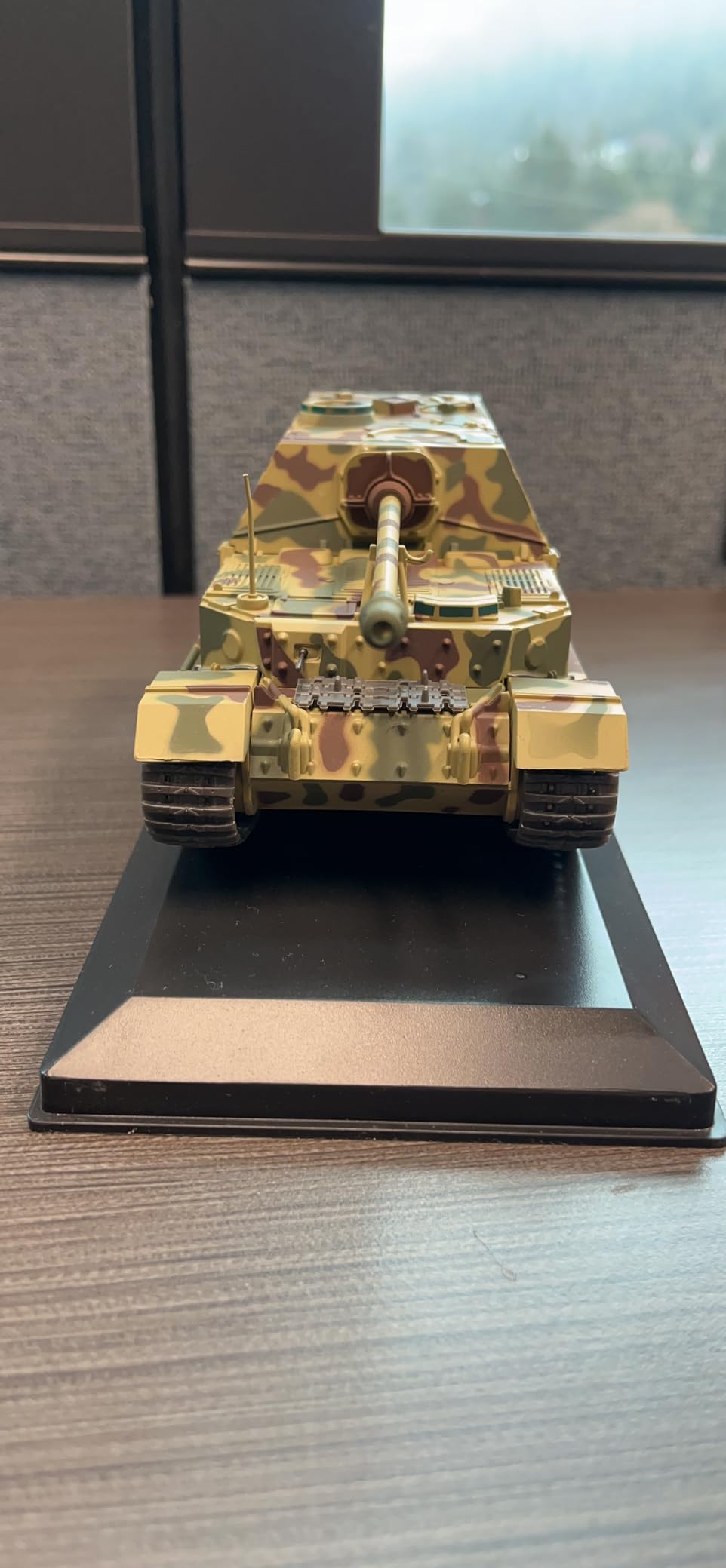 German Sd. Kfz. 184 Elefant Heavy Tank Destroyer - schwere Panzerjager Abteilung 653, Ukraine, 1944 (1:43 Scale) customer photo 1