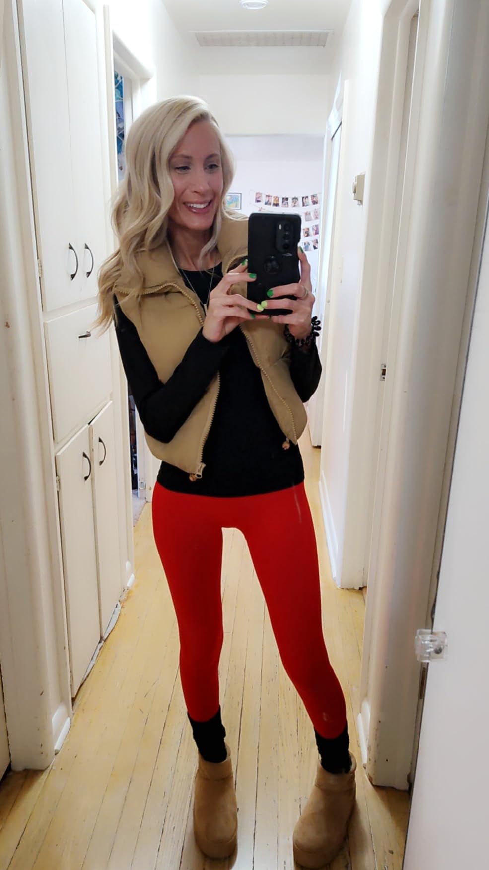 Cropped Puffer Vest Women Zip Up Stand Collar Sleeveless Padded Crop Puffy Vests customer photo 1