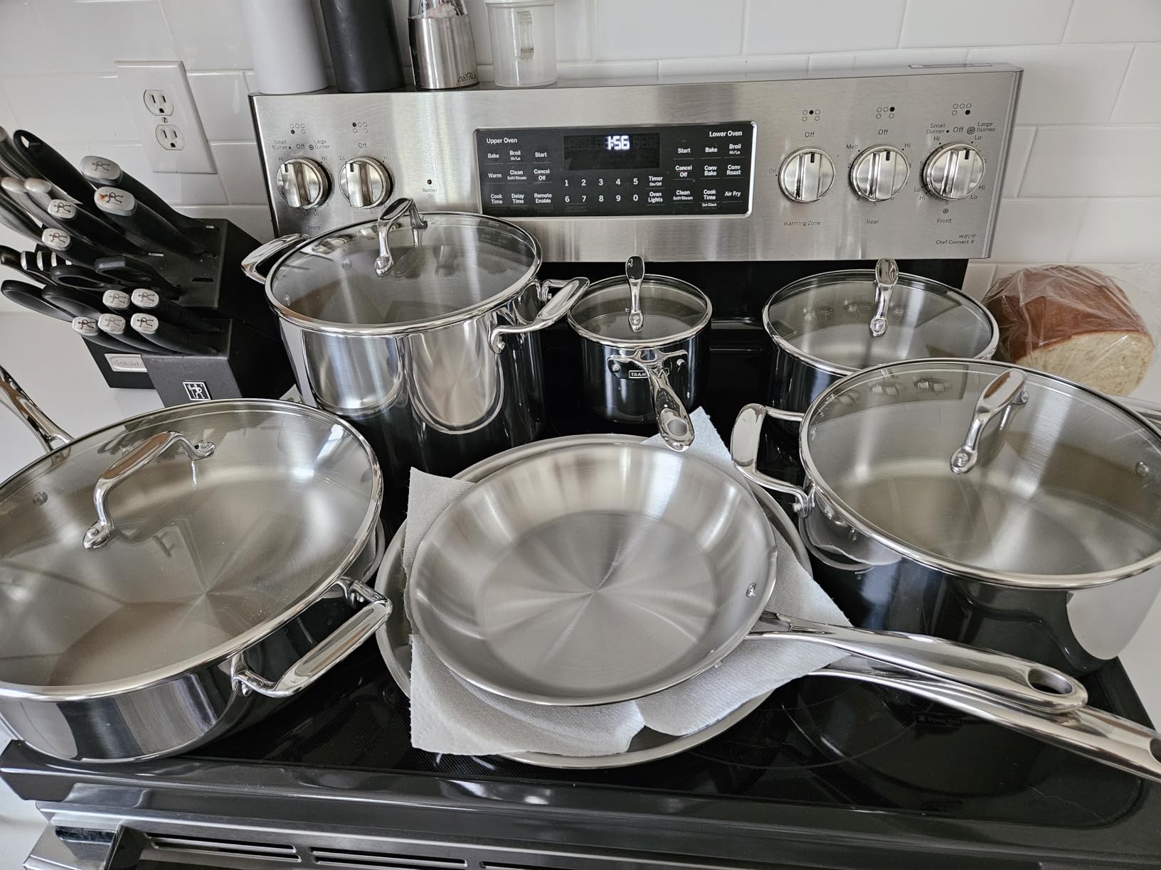 Tramontina Tri-Ply Clad Stainless Steel 14-Piece Cookware Set with Glass Lids, Pots and Pans Kitchen Set, Induction-Ready, Dishwasher-Safe, NSF-Certified customer photo 1