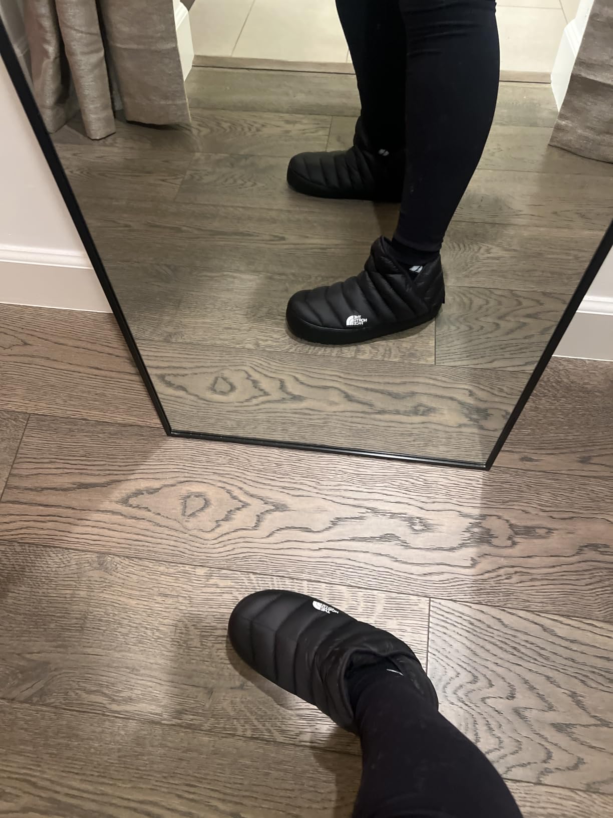 THE NORTH FACE Women's Thermoball Traction Winter Bootie | Insulated & Water Repellent, Rubber Outsole customer photo 1