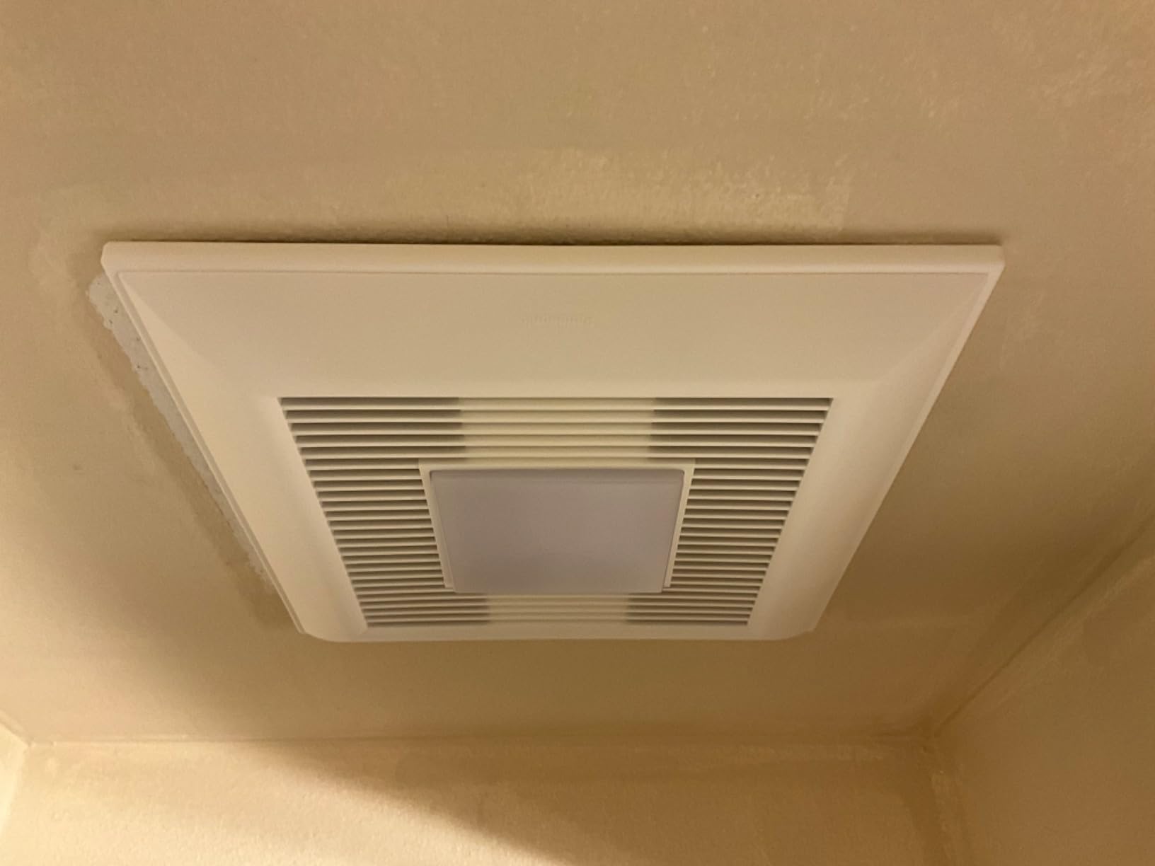Panasonic WhisperFit Ceiling Mount Bathroom Exhaust Fan with Dimmable LED Light, 50-80-110 CFM, FV-0511VFL1 customer photo 1