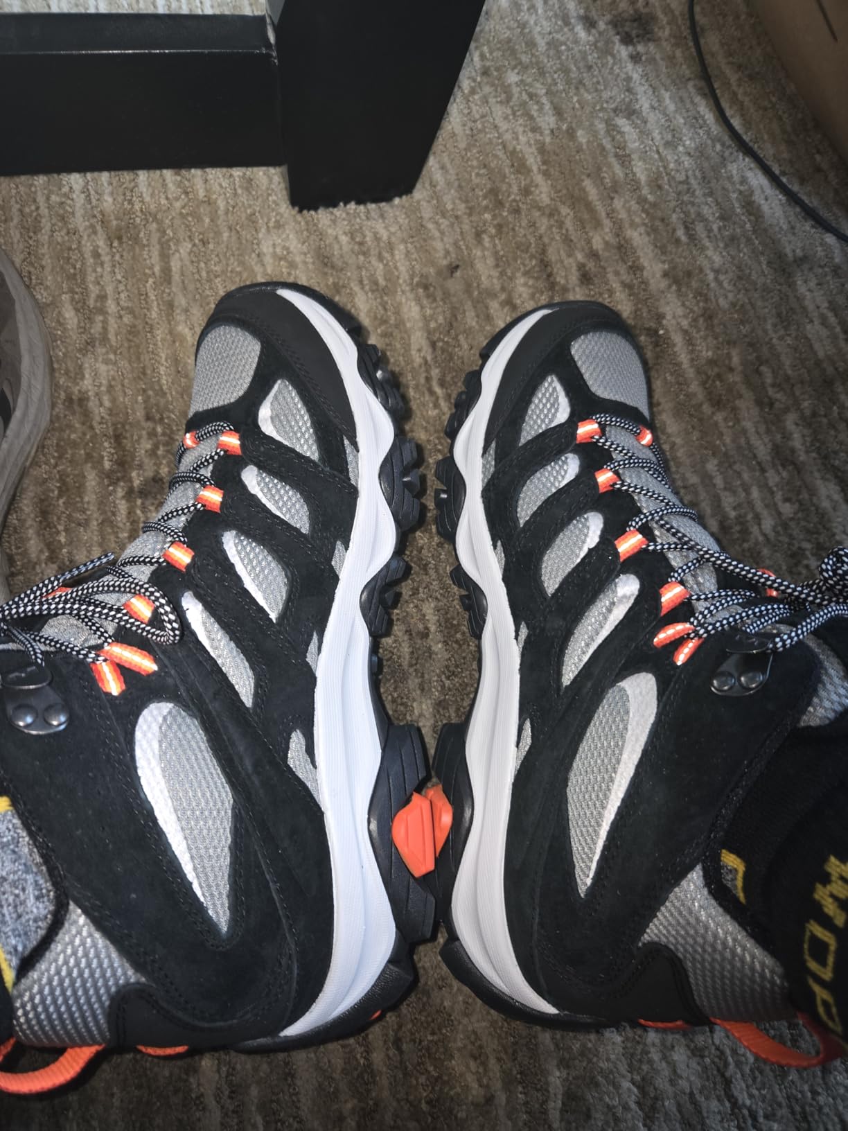 Merrell Men's Moab 3 Mid Waterproof Hiking Boots customer photo 1