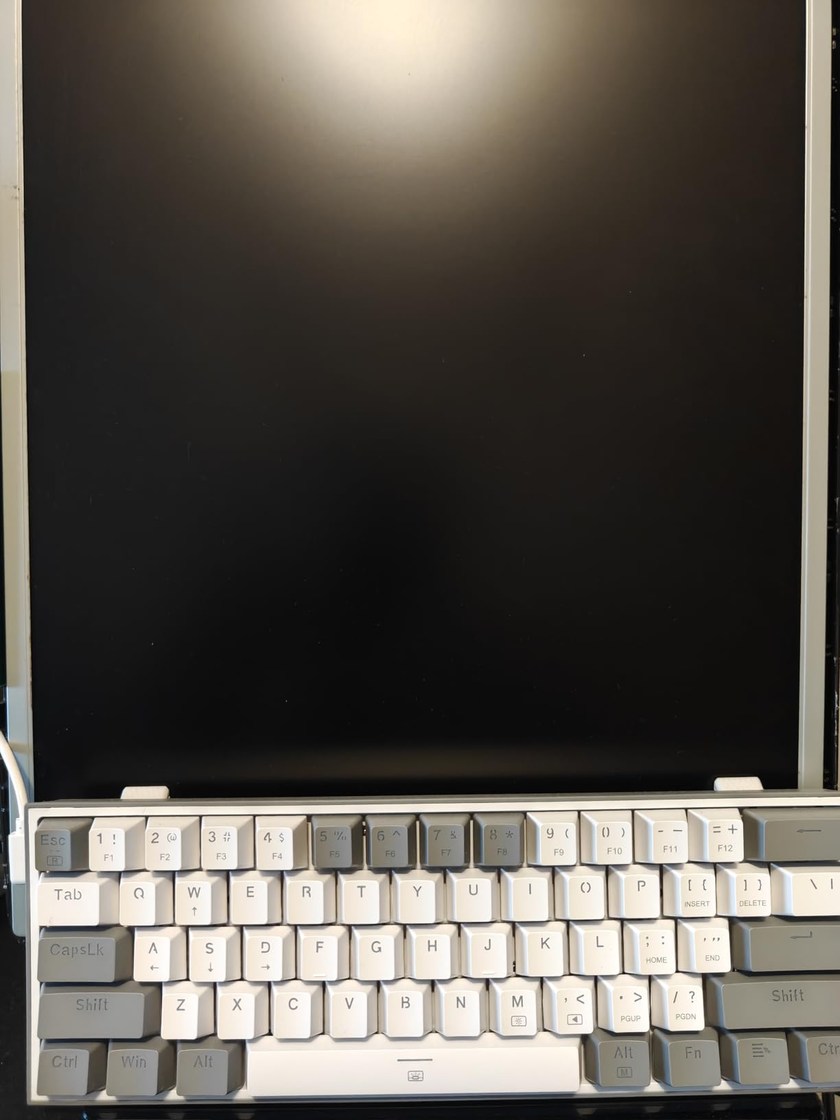 Redragon K617 Fizz 60% Wired RGB Gaming Keyboard, 61 Keys Hot-Swap Compact Mechanical Keyboard w/White and Grey Color Keycaps, Linear Red Switch customer photo 2