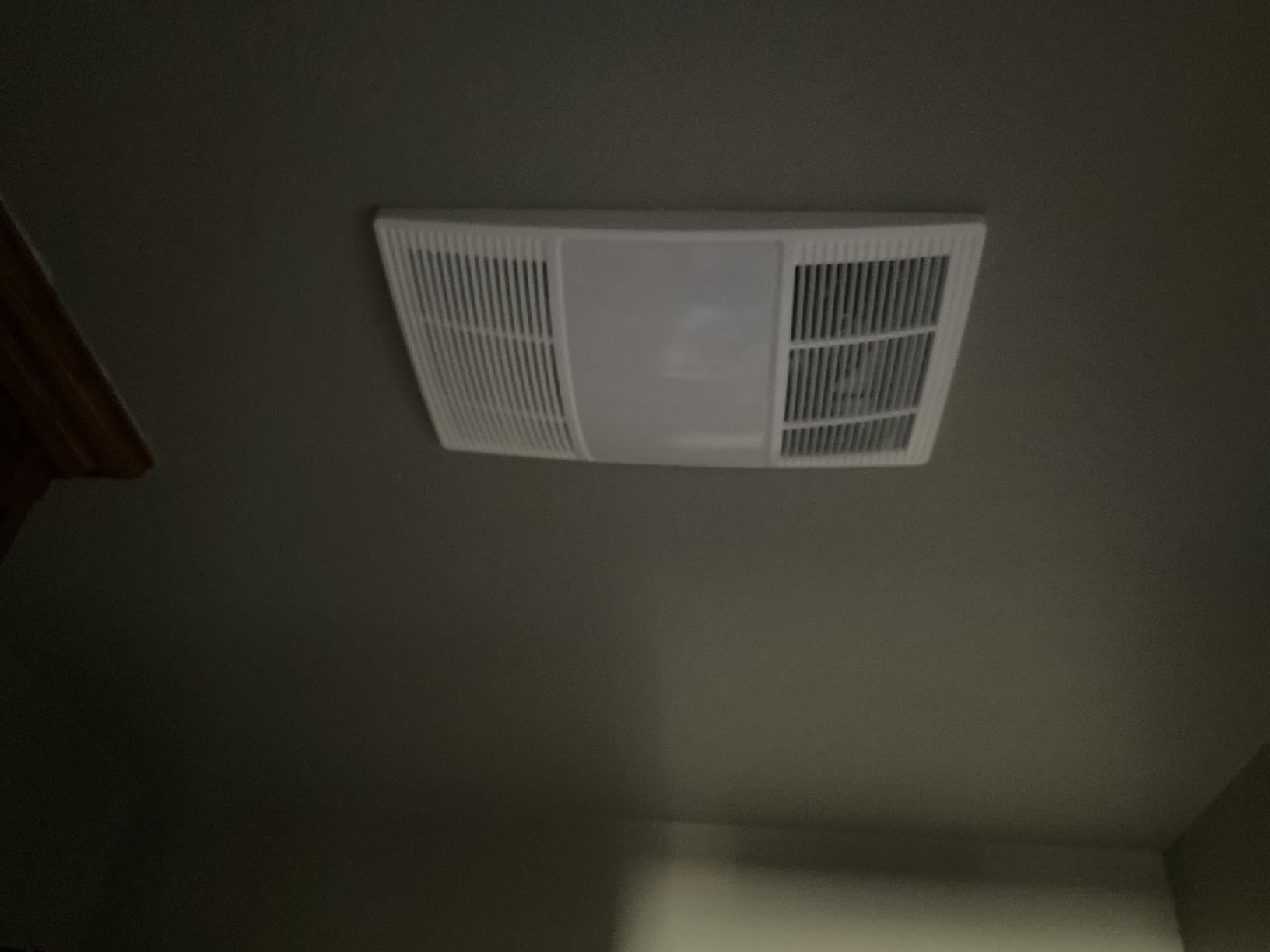 Broan-NuTone Bathroom Exhaust Fan with Heater Quiet 1.5 Sones, 80 CFM and 3-Level CCT Lighting, Powerful Ventilation and Warm Comfort customer photo 1