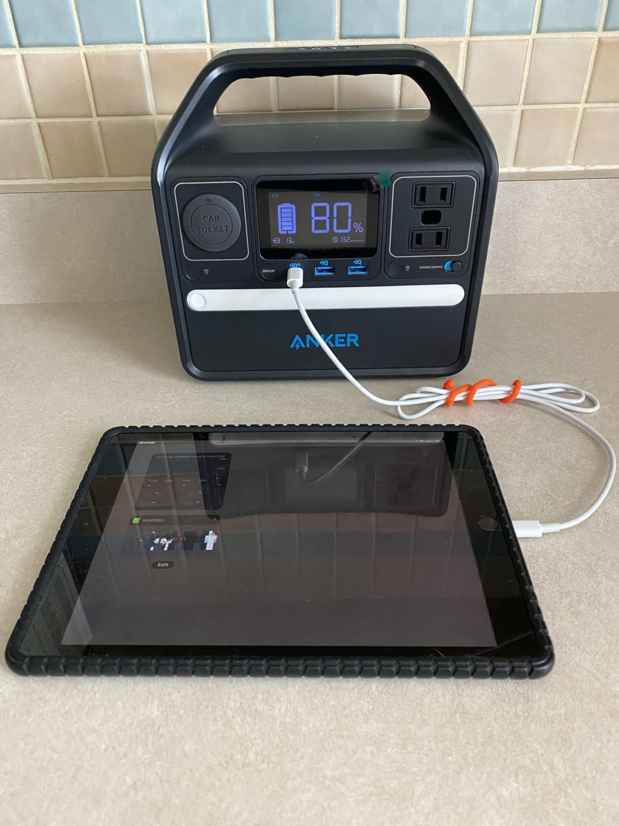 Anker 521 Portable Power Station Upgraded with LiFePO4 Battery, 256Wh 6-Port PowerHouse, 300W (Peak 600W) Solar Generator, 2 AC Outlets, 60W USB-C PD Output, Outdoor Generator customer photo 2