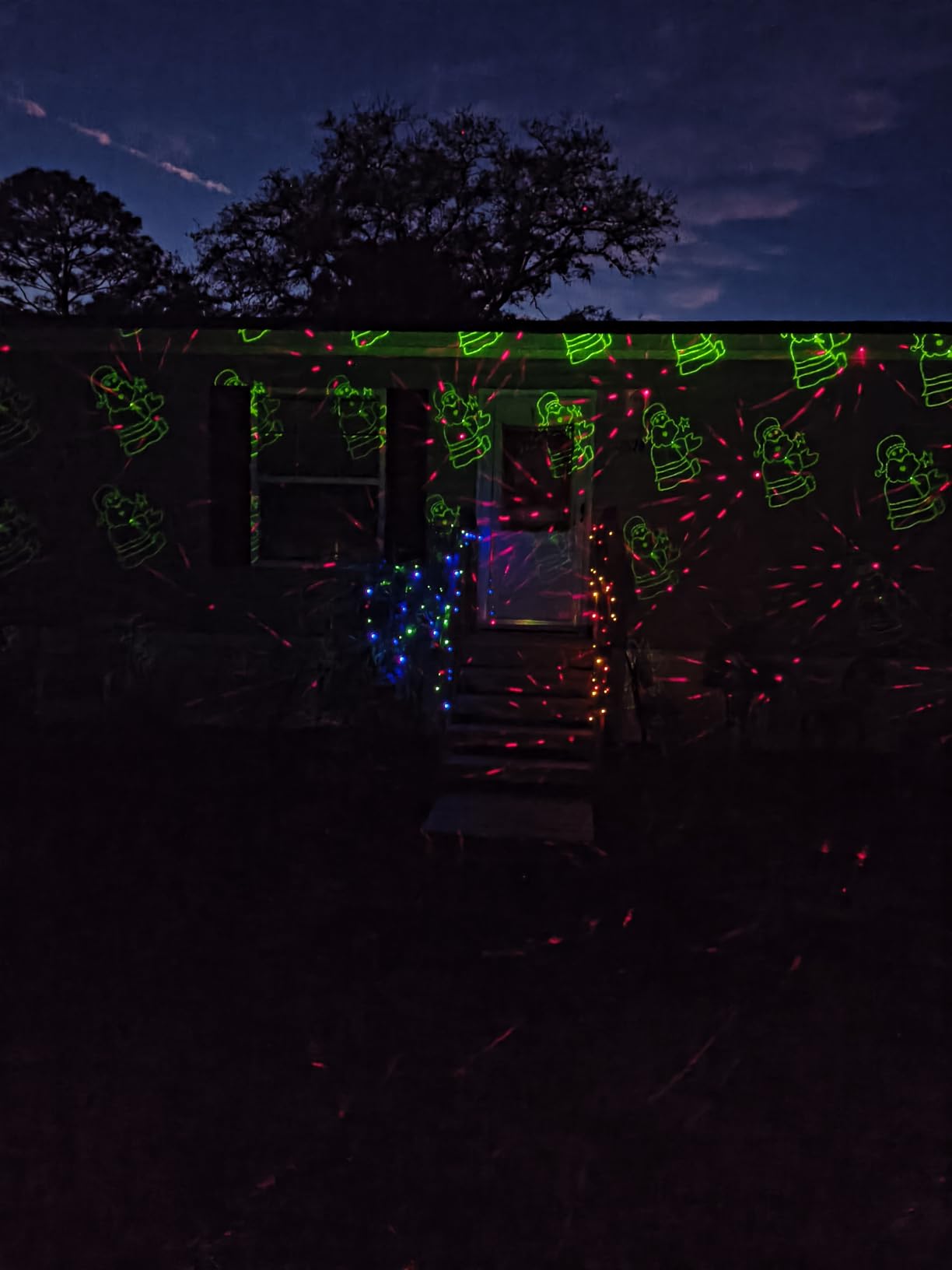 Christmas Projector Lights Outdoor, Led Christmas Laser Lights Landscape Spotlight Red and Green Star Show with Rf Wireless Remote Christmas Decorative for Outdoor Garden Patio Xmas Holiday Party customer photo 1