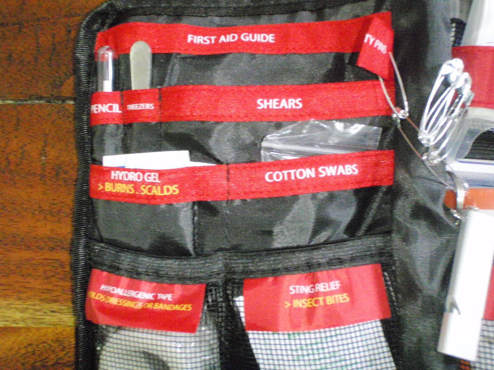 Besst Survivor Comprehensive First Aid Kits- Advanced Trauma Kits with Labeled Compartments, Large Emergencies Medical Kits for Car, Home, Camping and Outdoor Emergencies -324Piece Set customer photo 2
