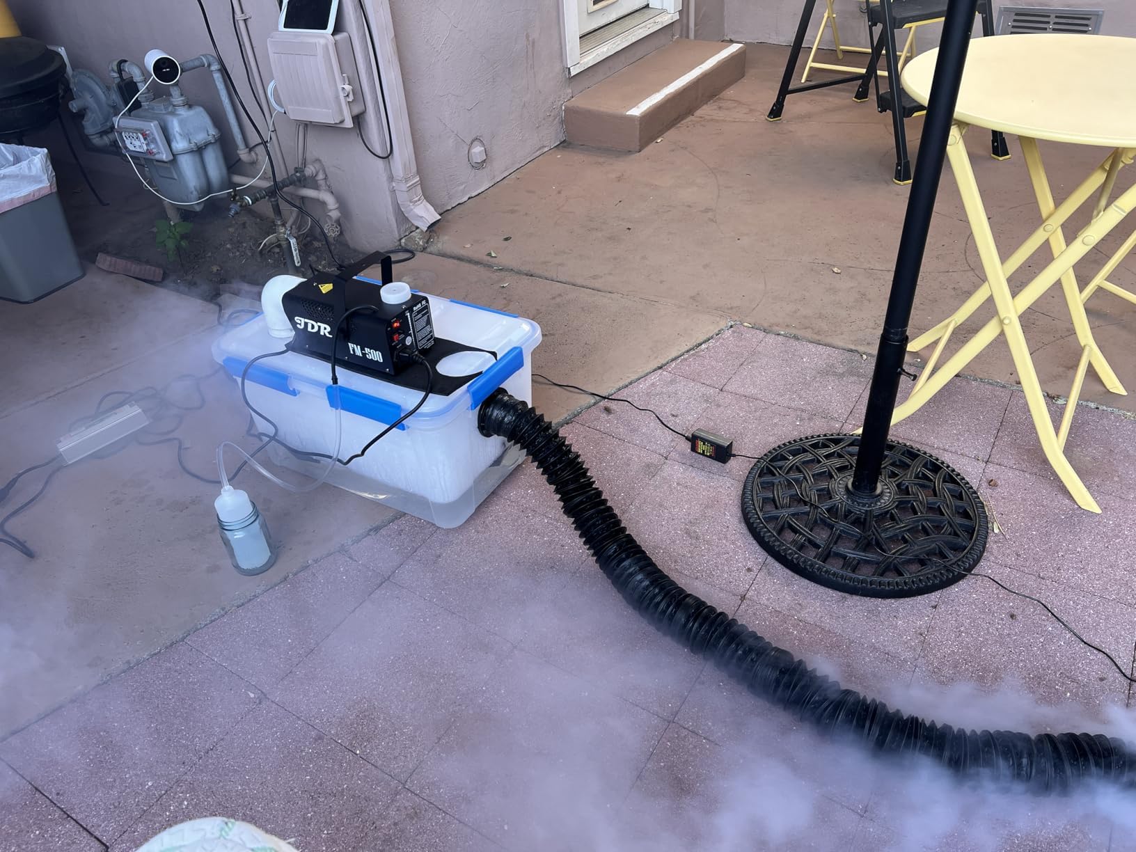 JDR Mini 500W Smoke Machine with Auto Mode and Wireless Remote Control Portable Fogger for Outdoor, Parties, Stage Effect, Indoor, Disco, Halloween, Disinfection or Weddings 2500CFM|FM-3 customer photo 1