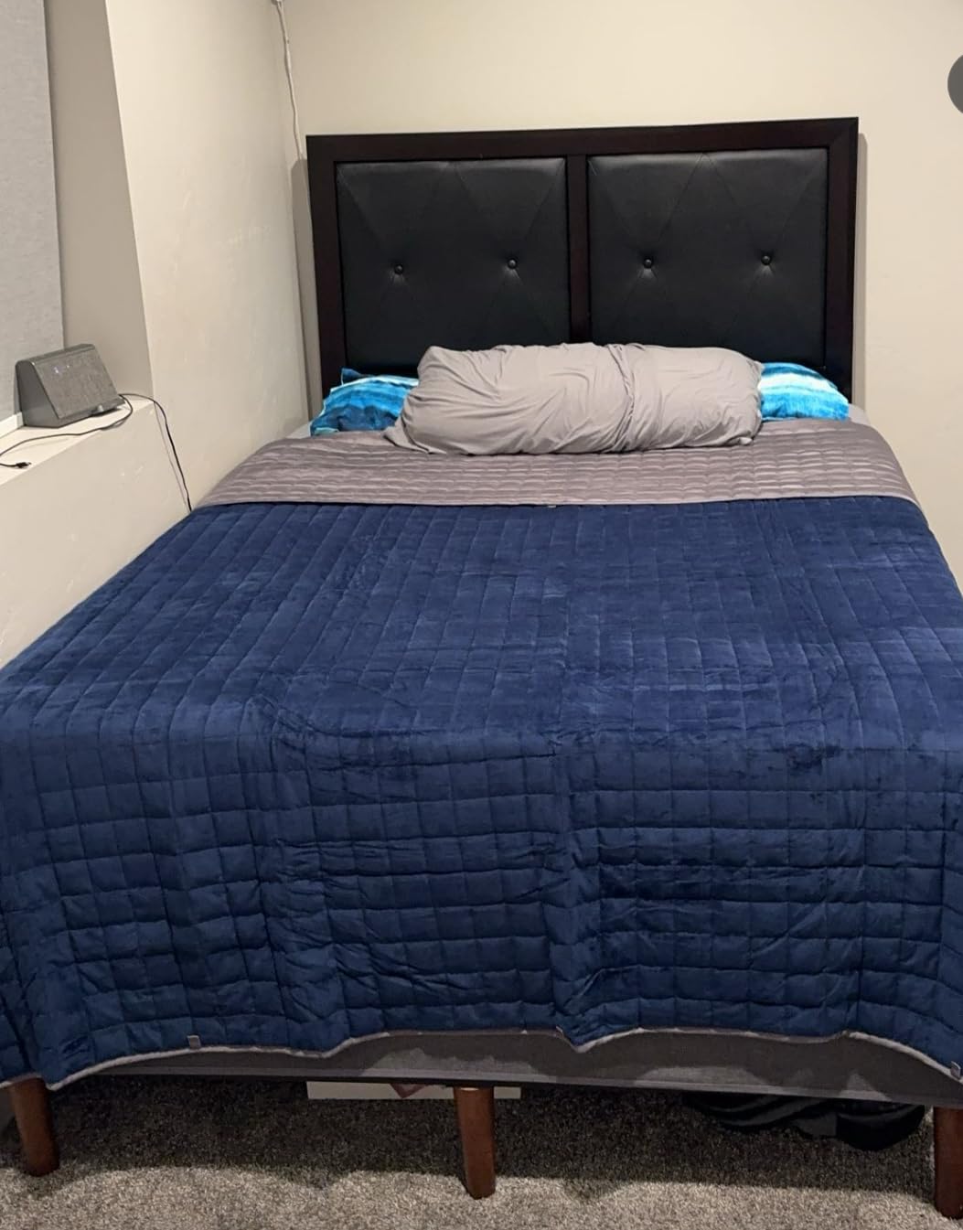 YnM Cooling Weighted Blanket for Adults, 20lbs Heavy Bed Throw for One Person of 190lbs, Perfect for Hot Sleepers or Warm Climates with Cooling Rayon/Glass Beads(60x80 Inches,Queen Bed, Blue Grey) customer photo 1