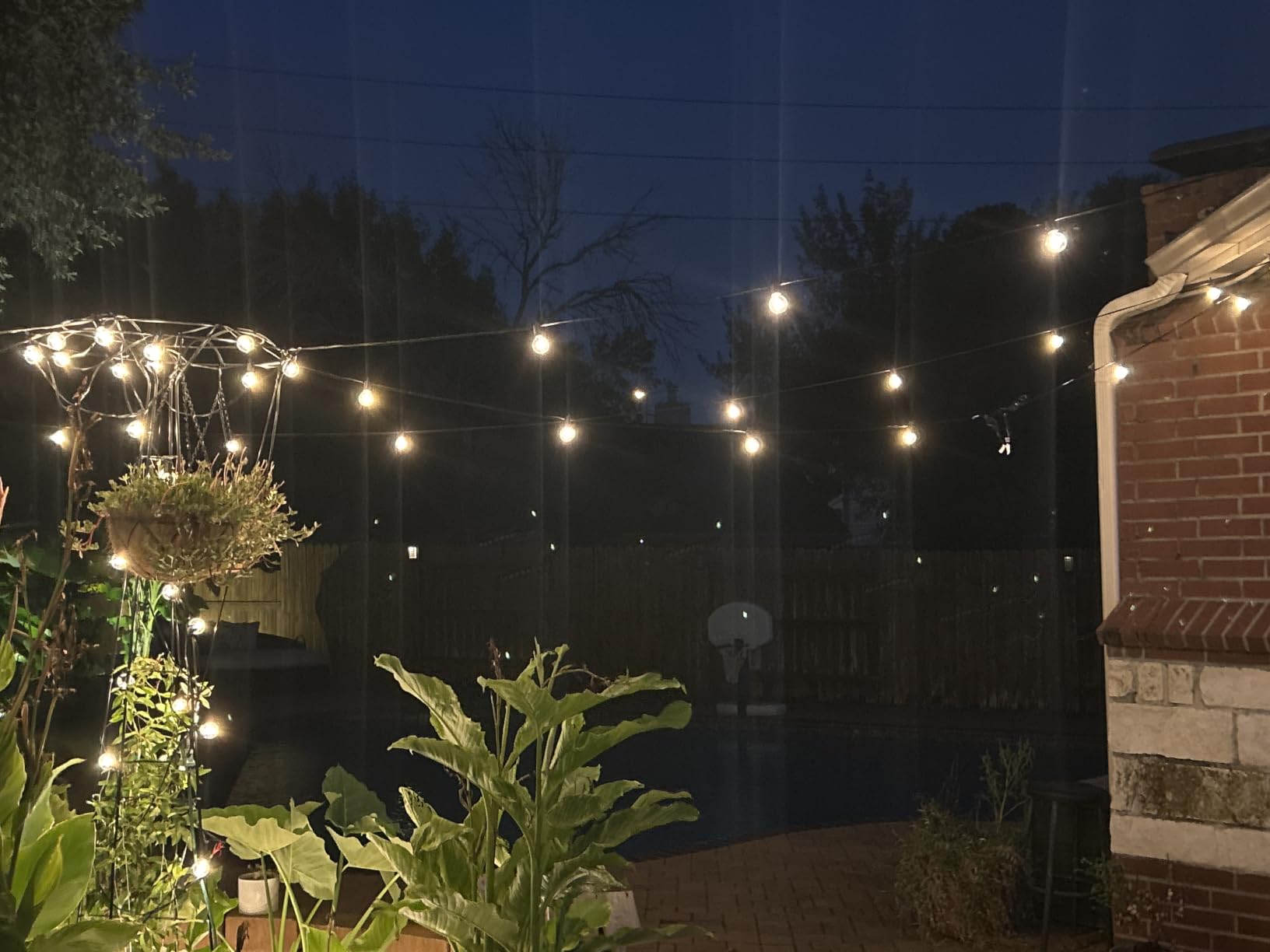 Brightown Outdoor String Lights, 50+5FT 25 G40 Bulbs Shatterproof Patio Lights, IP65 Waterproof Dimmable Hanging Connectable Globe LED Outdoor Lights for Christmas, Backyard, Bistro, Porch customer photo 2