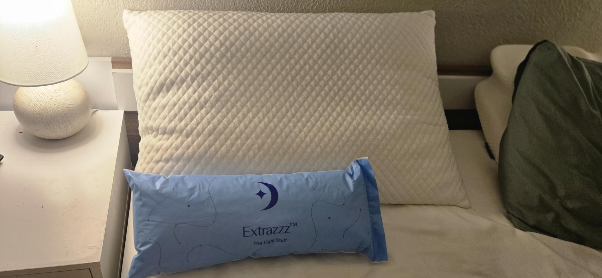 DreamyBlue Signature Pillow with Adjustable Loft, Shredded Memory Foam Fill, Neutral Alignment for Side, Back, and Stomach Sleepers, Washable Bamboo Rayon Cover, CertiPUR-US Certified Foam (Queen) customer photo 2