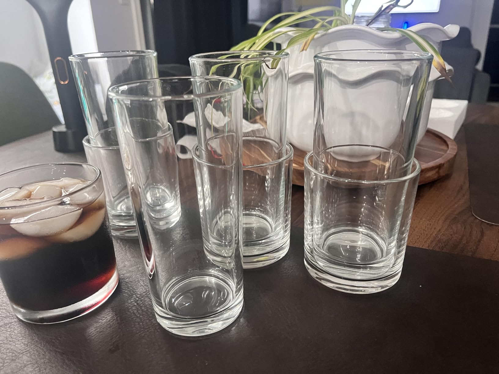 Everyday Drinking Glasses Set of 8 Drinkware Hurricane Glasses, Kitchen Glasses for Cocktail, Iced Coffee, Beer, Ice Tea, Wine, Whiskey, Water, 4 Tall Glass Cups & 4 Short Dof Drinking customer photo 2