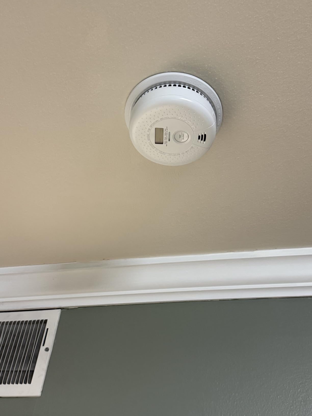 X-Sense Smoke Detector and Carbon Monoxide Detector, SC01, 1-Pack | 10-Year Sealed Battery (Not Hardwired), Real-Time CO and Battery LCD Display, UL 217 & UL 2034 Certified customer photo 2