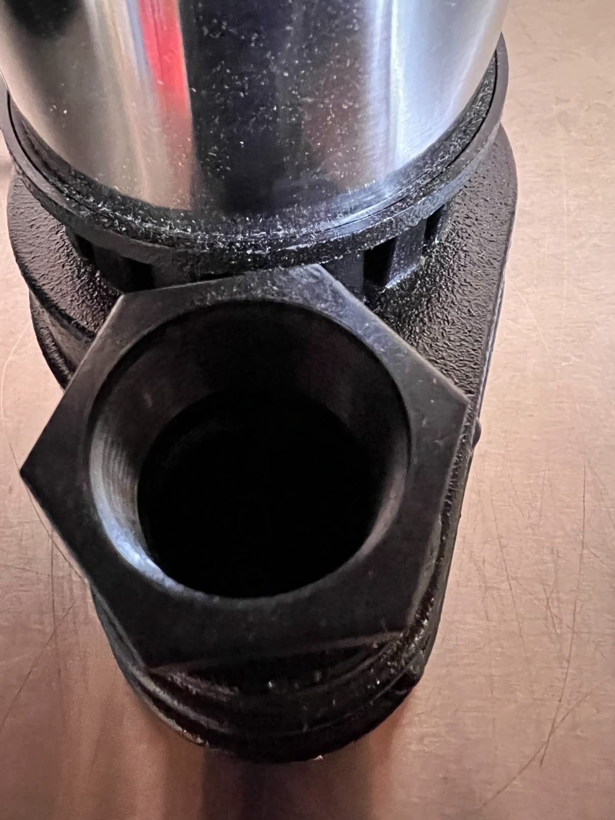 VEVOR 1.5 HP Submersible Cast Iron and Steel Sump Pump, 6000 GPH Submersible Water Pump with Integrated Vertical Float Switch, for Basement Water Basin and Flooding Area customer photo 2