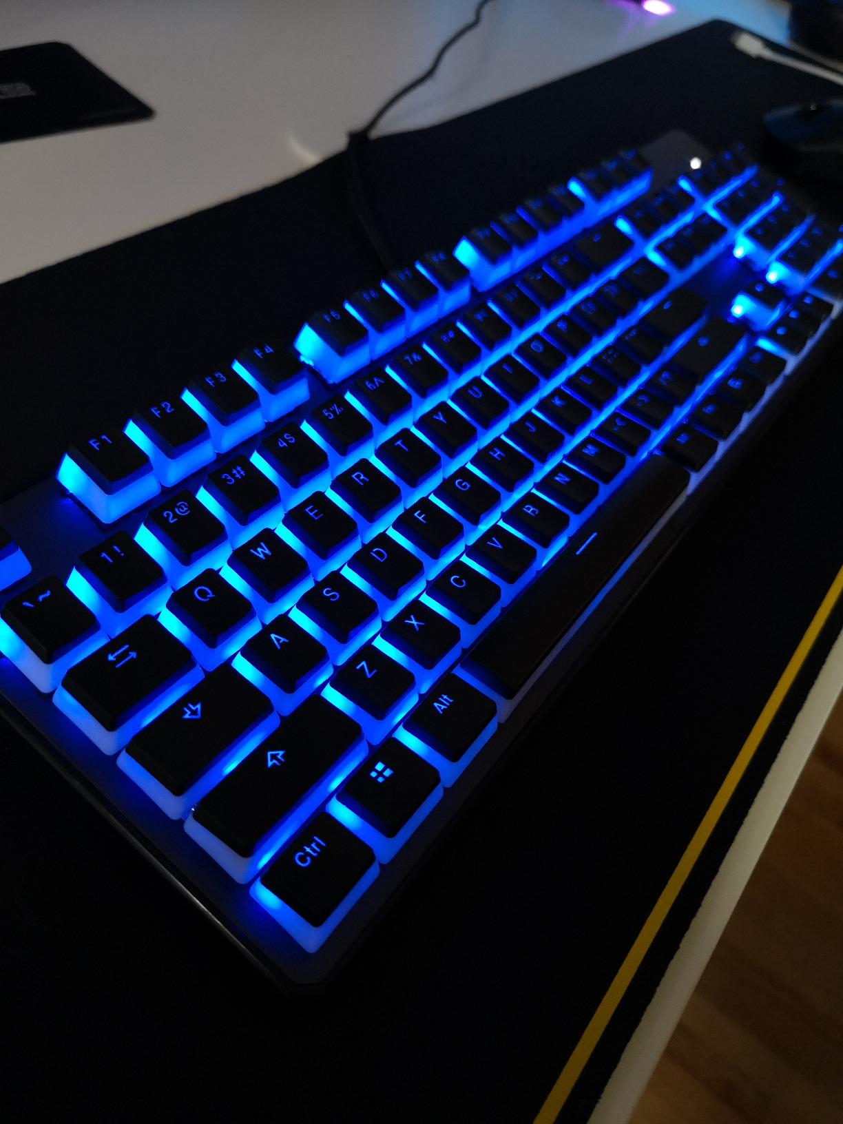 TECWARE Phantom+ 87 Mechanical Gaming Keyboard | RGB LED Backlit | Hot Swappable Wraith Red Switches | 87 Key TKL Layout | Thocky Sound Profile | Detachable USB-C Wired | Black customer photo 1