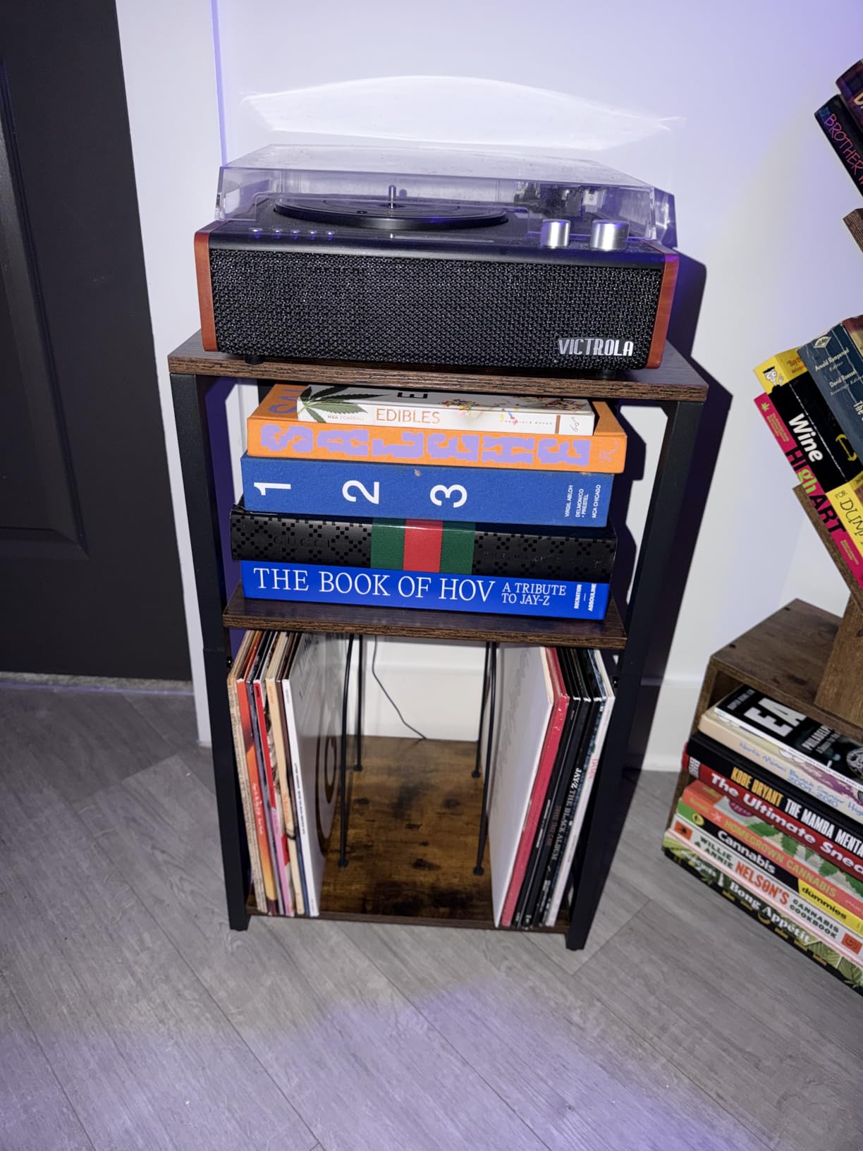 LELELINKY 3 Tier End Table,Record Player Stand with Storage Up to 100 Albums,Turntable Stand for Vinyl,Brown Records Shelf for Living Room Bedroom customer photo 1
