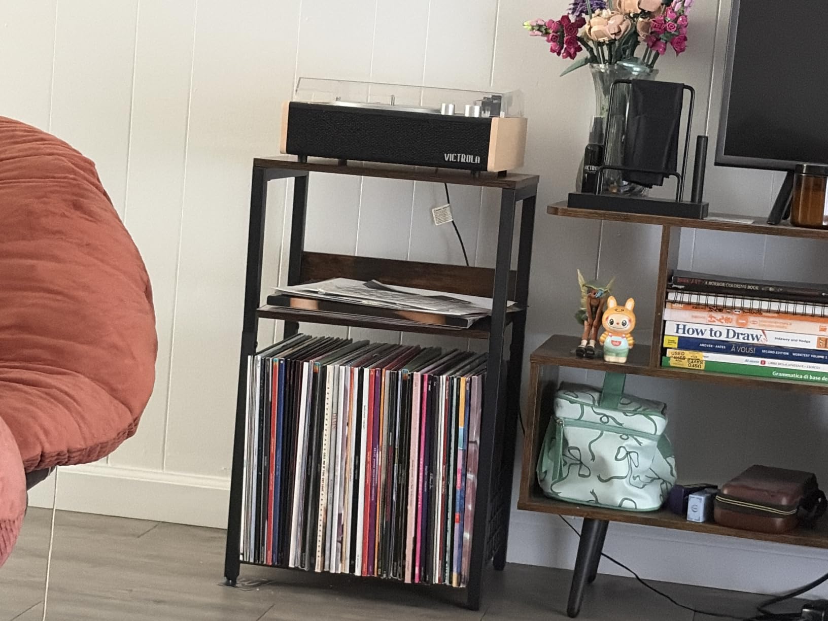 LELELINKY 3 Tier End Table,Record Player Stand with Storage Up to 100 Albums,Turntable Stand for Vinyl,Brown Records Shelf for Living Room Bedroom customer photo 2