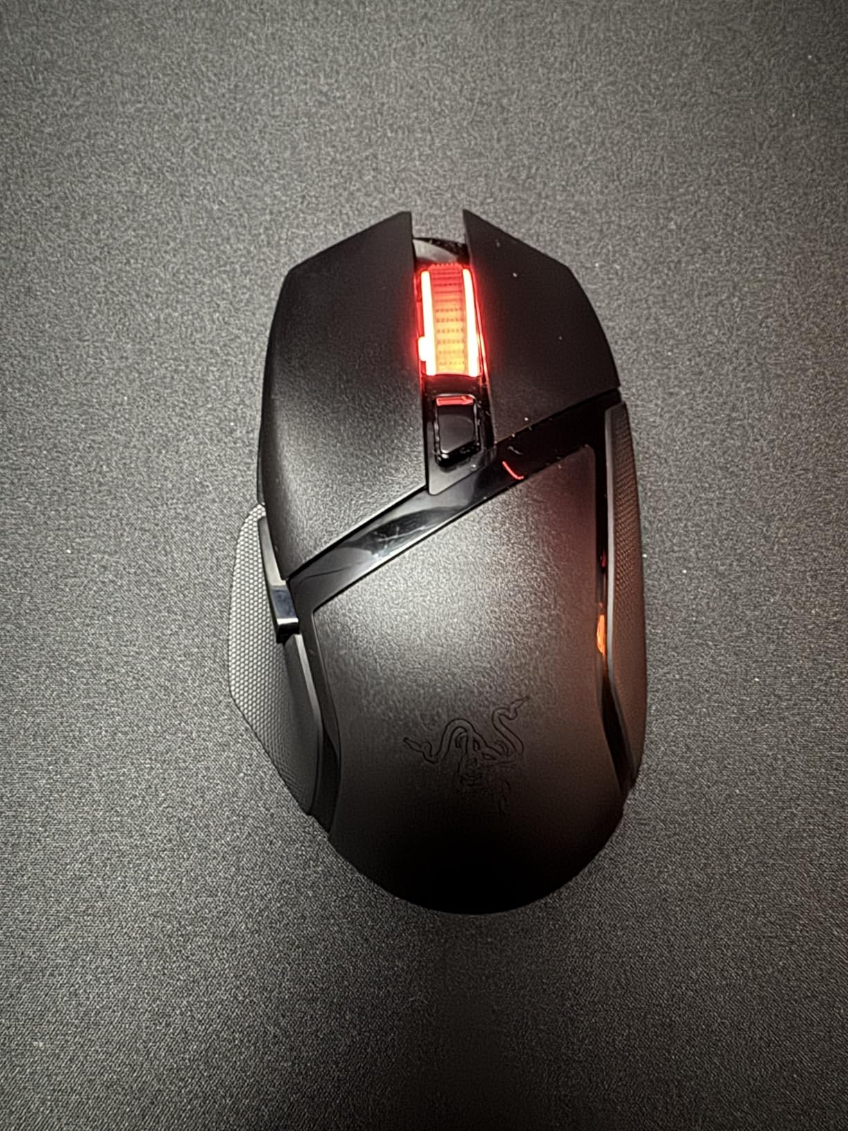 Razer Basilisk V3 X HyperSpeed Customizable Wireless Gaming Mouse: Mechanical Switches Gen-2-5G Advanced 18K Optical Sensor - Chroma RGB - 9 Programmable Controls - 285 Hr Battery - Classic Black customer photo 2