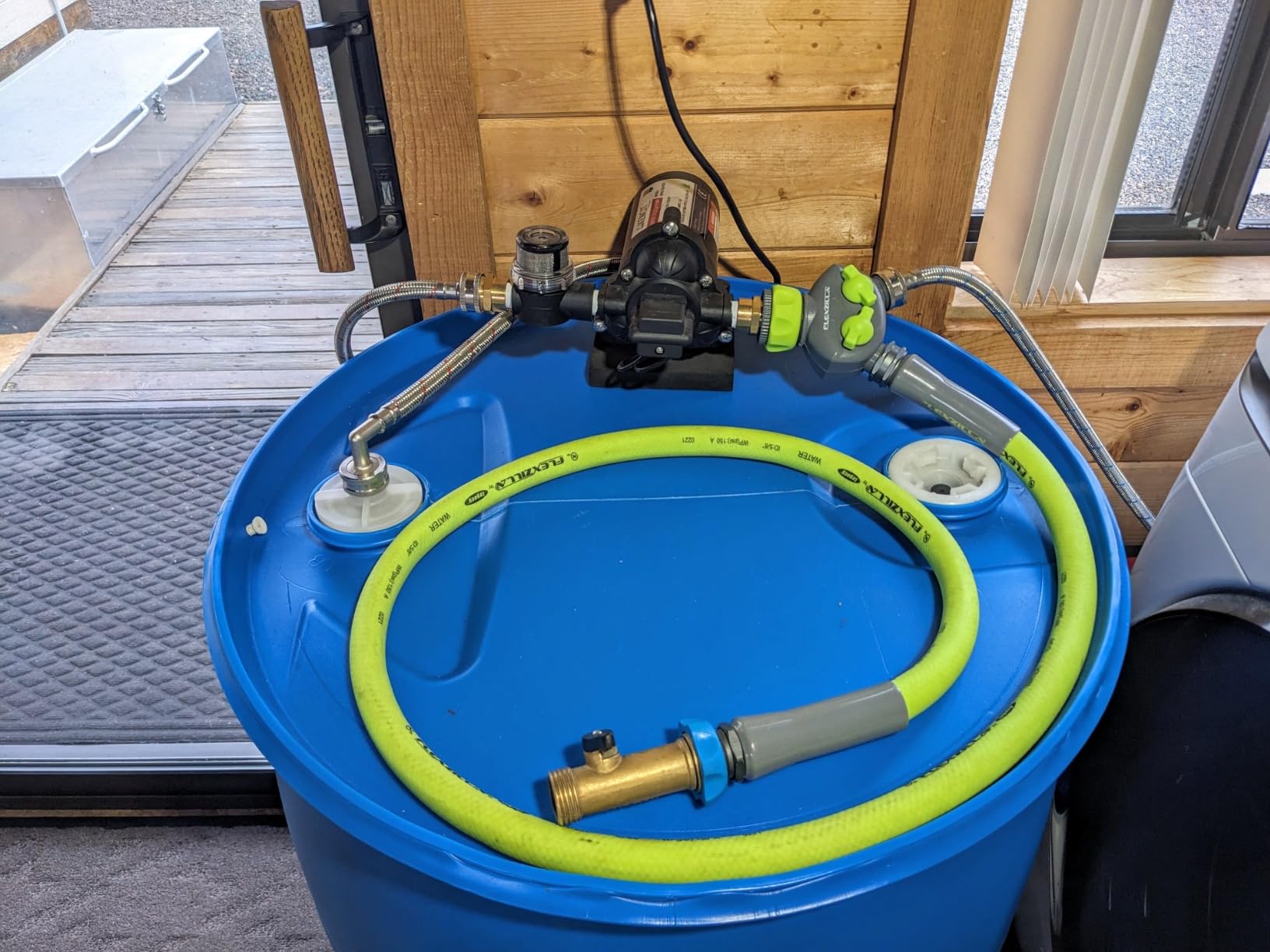 T33 Automatic On-Demand Diaphragm Pump 115Vac, 4.0GPM, 45PSI, Industrial Water Pressure Pump for Kitchen, Bathroom, RV, Marine Yacht, Caravan, Garden customer photo 1