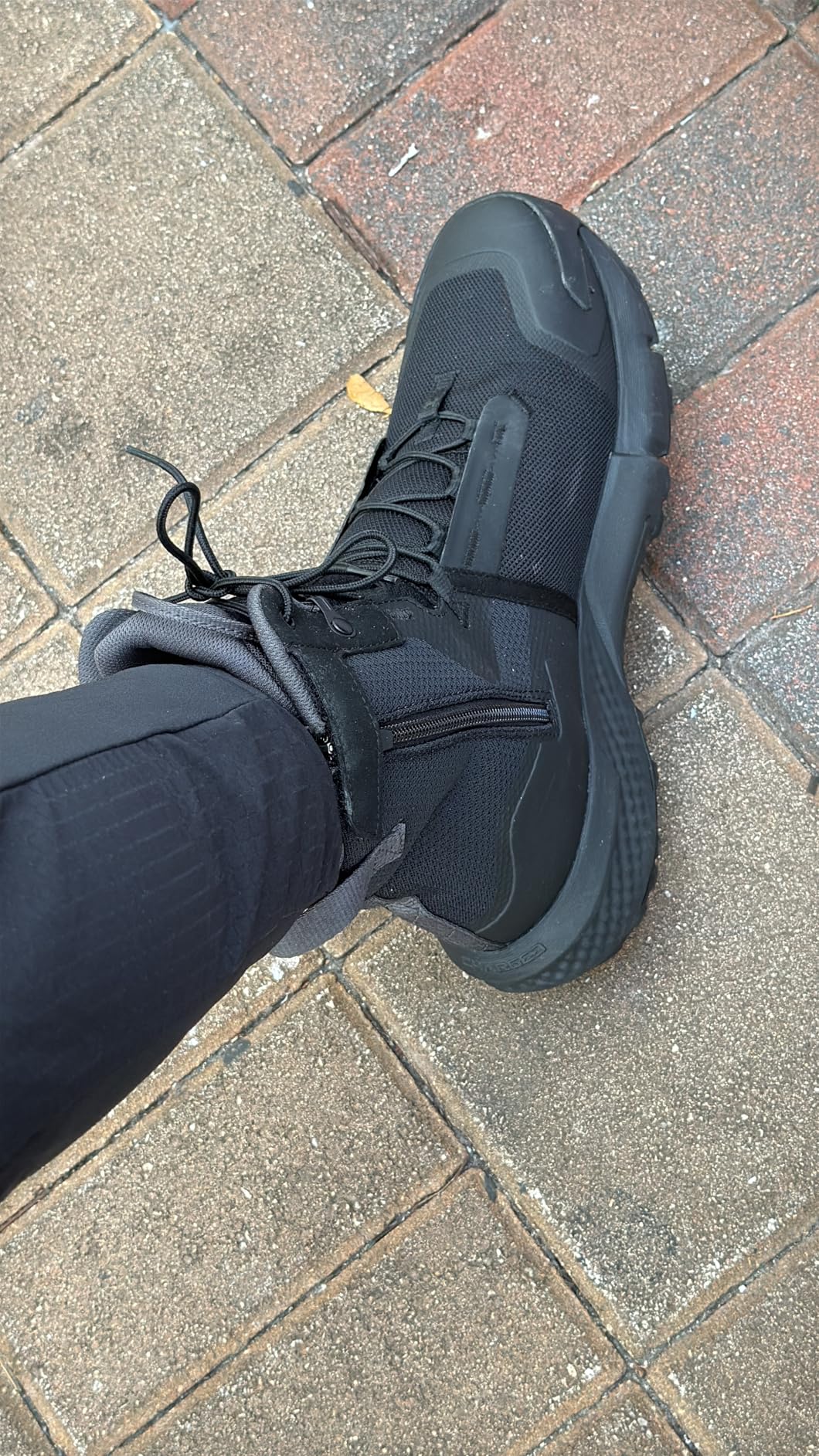 Under Armour Charged Valsetz Zip customer photo 2