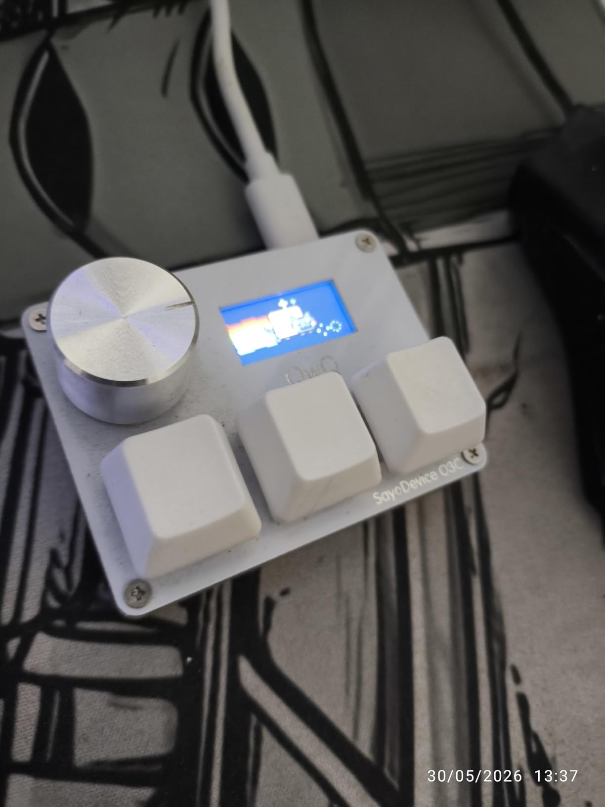 BTXETUEL SayoDevice OSU O3C Rapid Trigger Hall Switches Magnetic Linear Switches Keyboard with Knob and Screen, Copy Paste, Shortcut, Macro Hotswap Mini Keypad customer photo 1