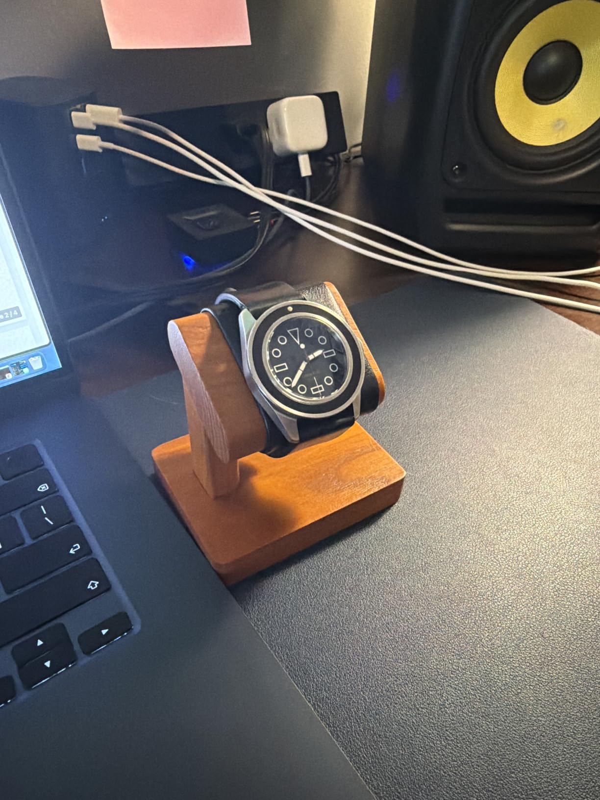 Woodten Solid Wood Single Watch Display Stand for Men Jewelry Watch Showcase Stand Display (Gray) customer photo 1
