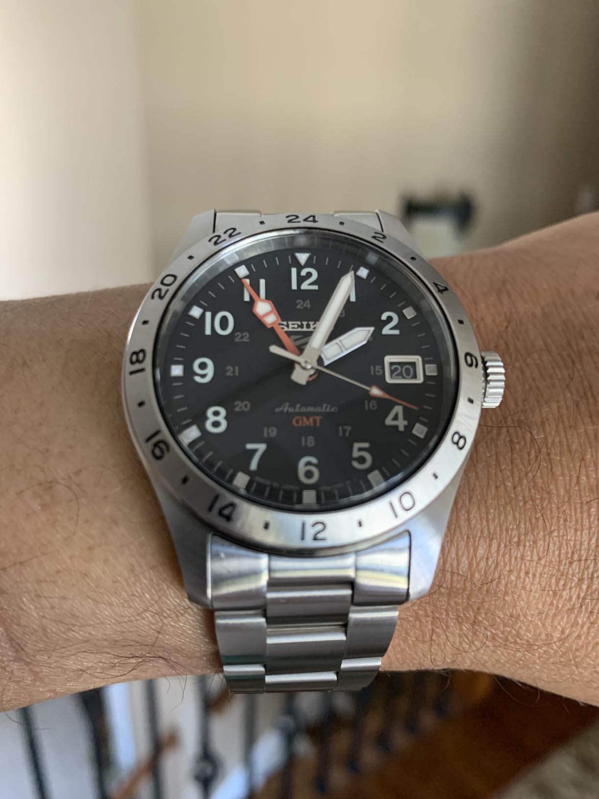 Seiko Automatic Watch for Men - 5 Sports Collection - Stainless Steel, GMT Hand - Water-Resistant 100M customer photo 2