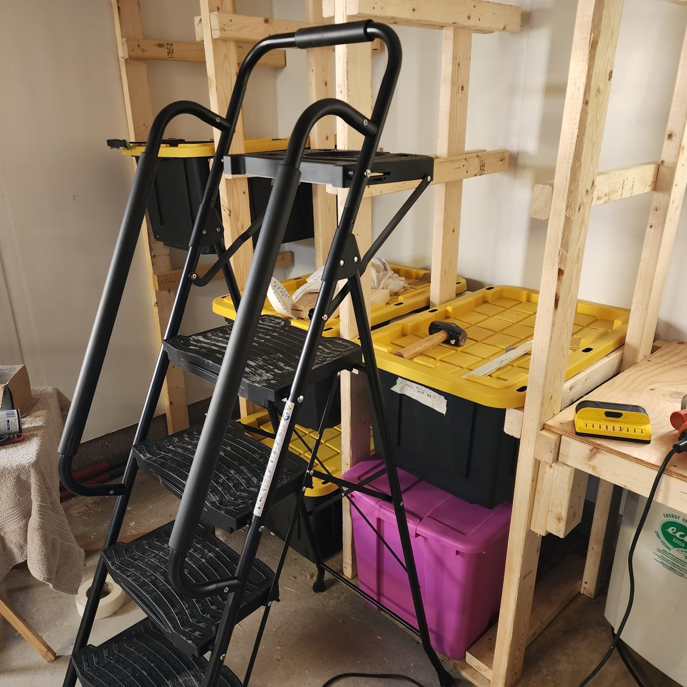 KINGRACK 5 Step Ladder with Tool Platform, 900 lbs Sturdy Step Stool with Handrail, Folding Steel Ladder with Wide Pedal, Safety Ladder for Adults Home Outdoor Painting Garage Office customer photo 2