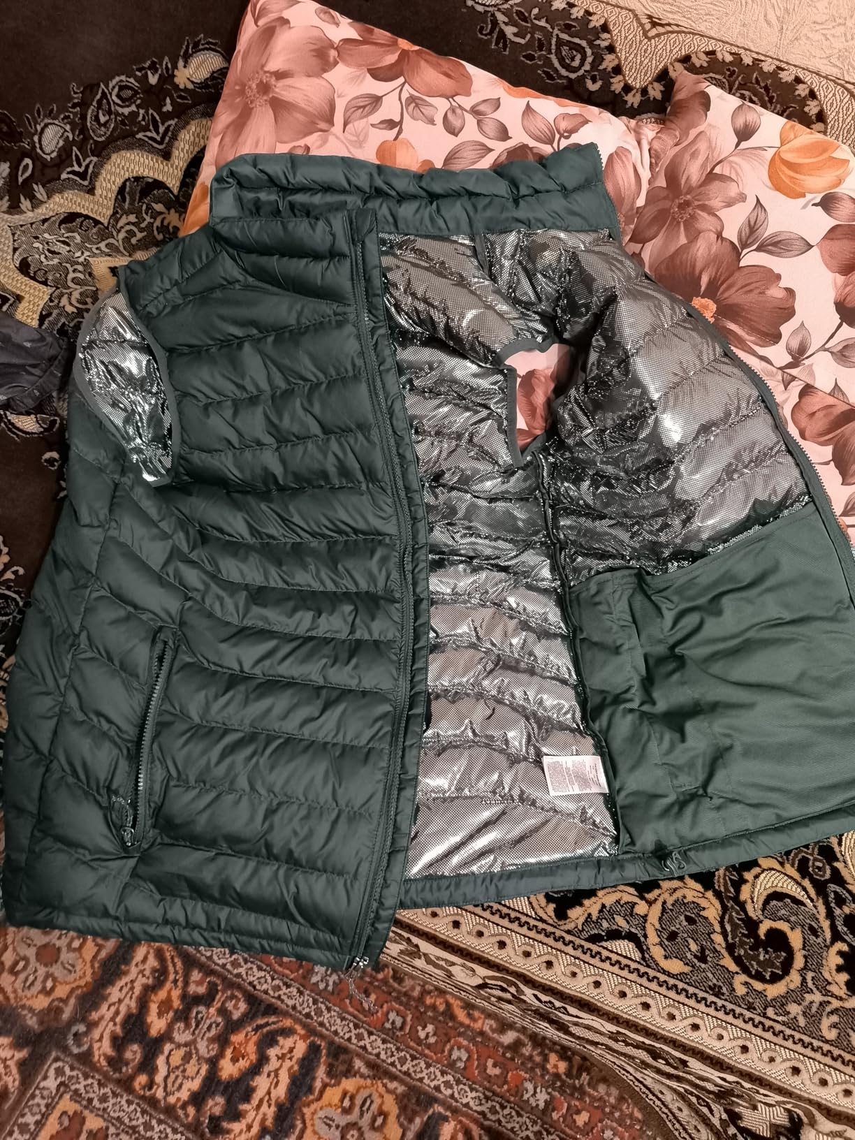 Columbia Men's Powder Lite II Vest customer photo 2