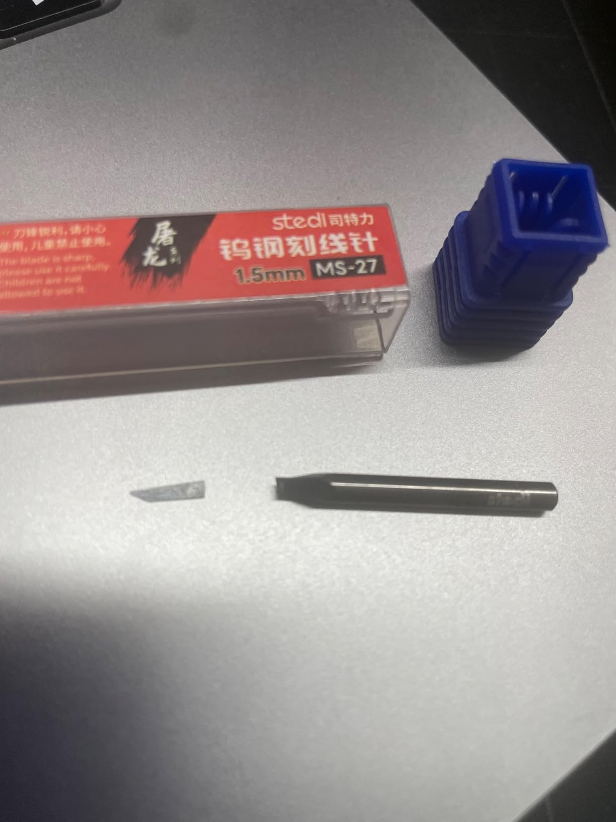 stedi Model Scriber Chisel,Tungsten steel Blades 0.1mm,for Modeling Hobby,RG Scale Model,Gundam Model Kit,for Scribing line, Engraved,Panel line,Resin,Red customer photo 2