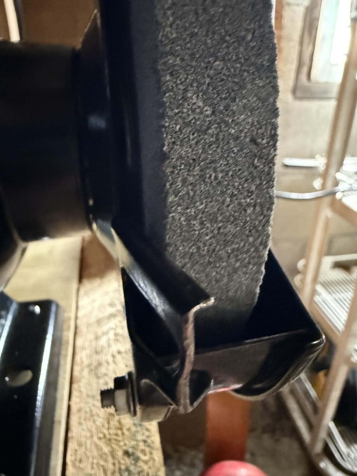 Ironton Benchtop Grinder with 6in. Wheel, 2.1 Amps, 1/2 HP, 3560 RPM Max. Speed, Model# BG115-6L customer photo 1