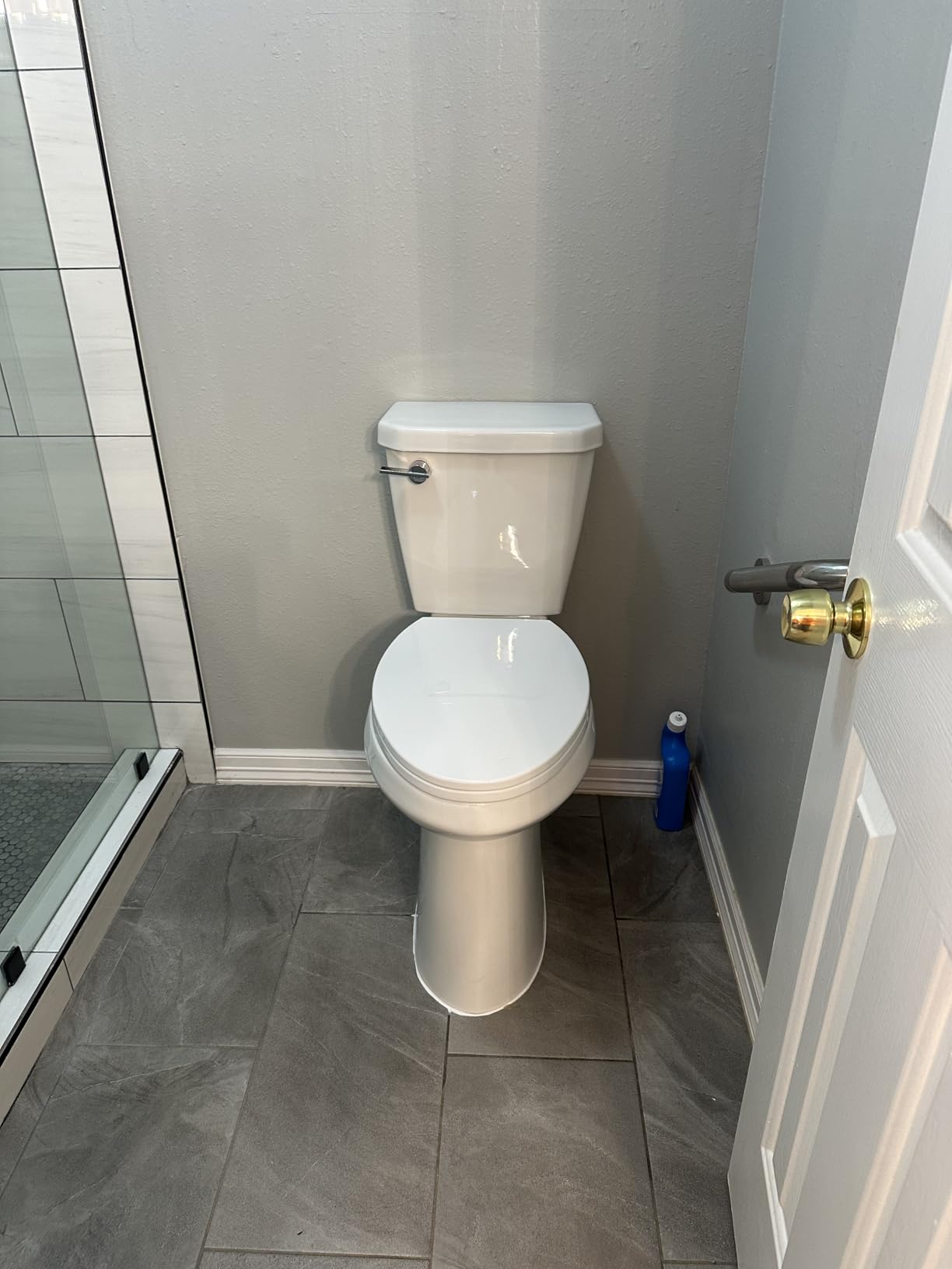 SUPERFLO 21 Inch High Toilet Elongated Extra Tall Toilets with Comfort Height Toilet Seat & 1.28 GPF Single Flush, Suitable For Seniors & Tall Person customer photo 2