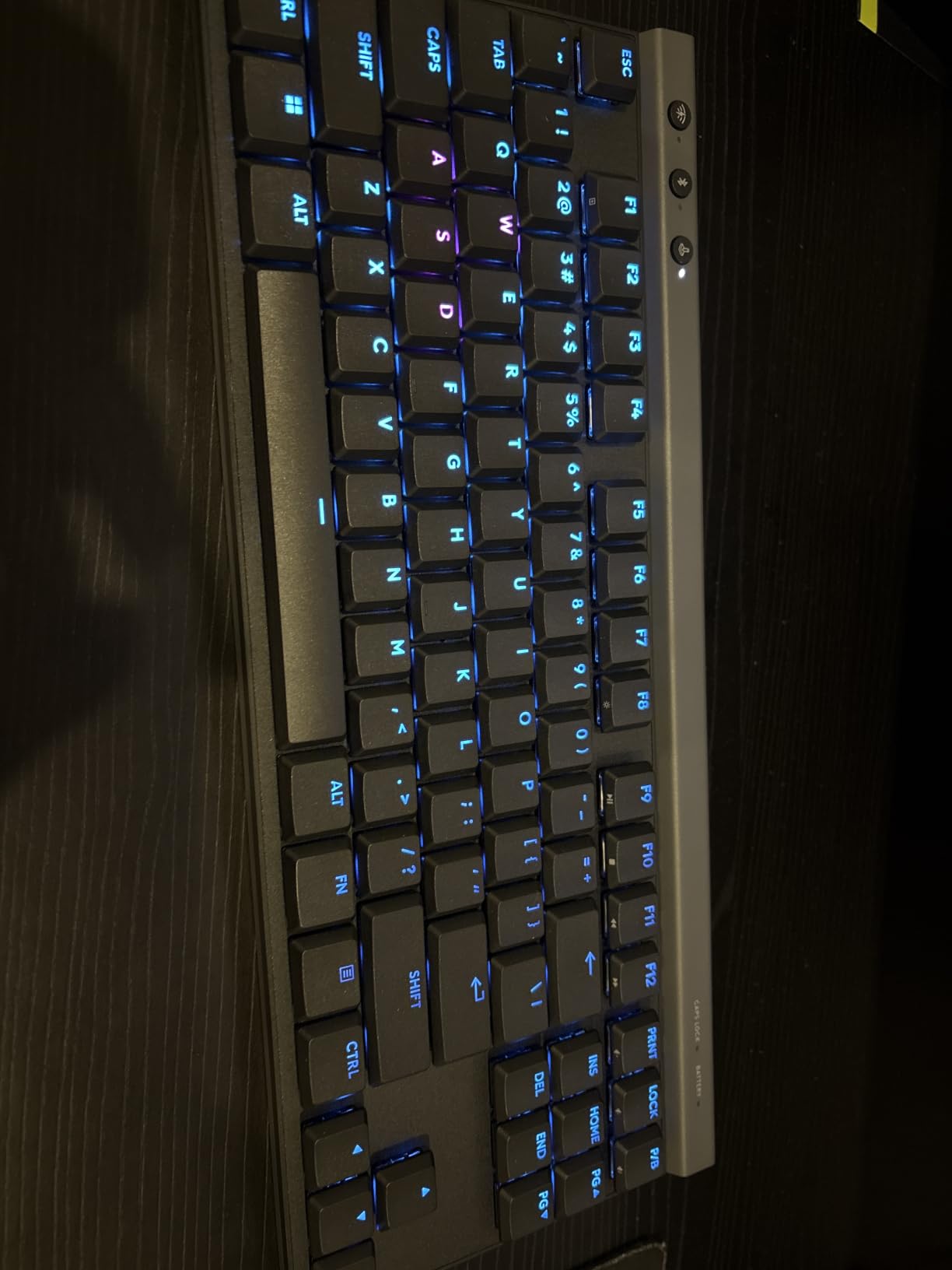 Logitech G515 Lightspeed TKL Low Profile Wireless Gaming Keyboard, LIGHTSYNC RGB, Thin Tenkeyless Design, PBT Keycaps, Tactile (Brown) Mechanical Switches - Black customer photo 1