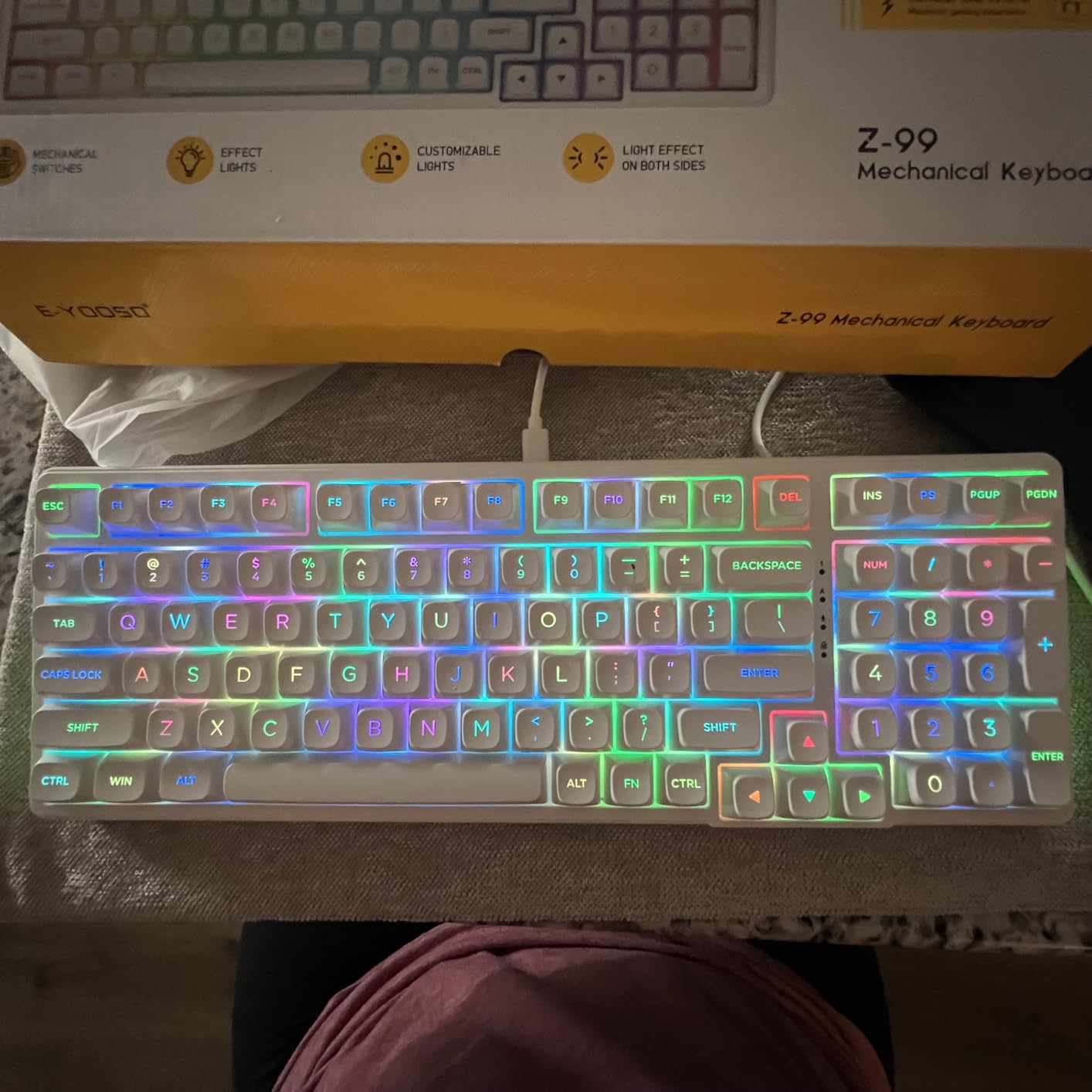 HUO JI E-Yooso Creamy Mechanical Keyboard Wired, Hot Swappable, Pre-lubed Linear Switches, Gasket Structure with Sound Dampening Foam, RGB Backlit, 99 Keys Custom Gaming Keyboard for PC/Mac,White customer photo 2
