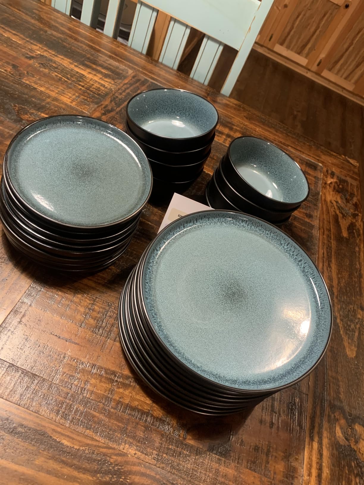 Stoneware dinnerware set 8 persons Rustic 24 pcs - Rustic design dinnerware set, dishwasher safe - Bowl and plate set - Pure Living dinnerware in beige customer photo 2