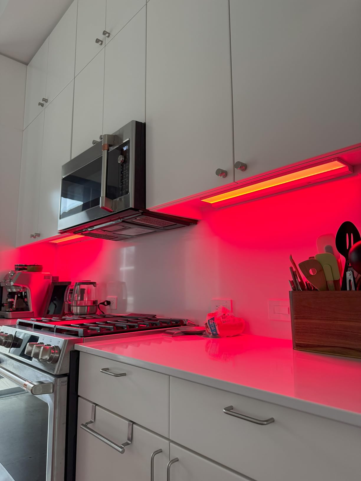 GE Cync Reveal HD+ Smart Undercabinet Light Fixture, Color Changing Undercab Light, Smart Wi-Fi Kitchen Light, Works with Alexa and Google Home, 18-in Bar, 93131251 customer photo 2