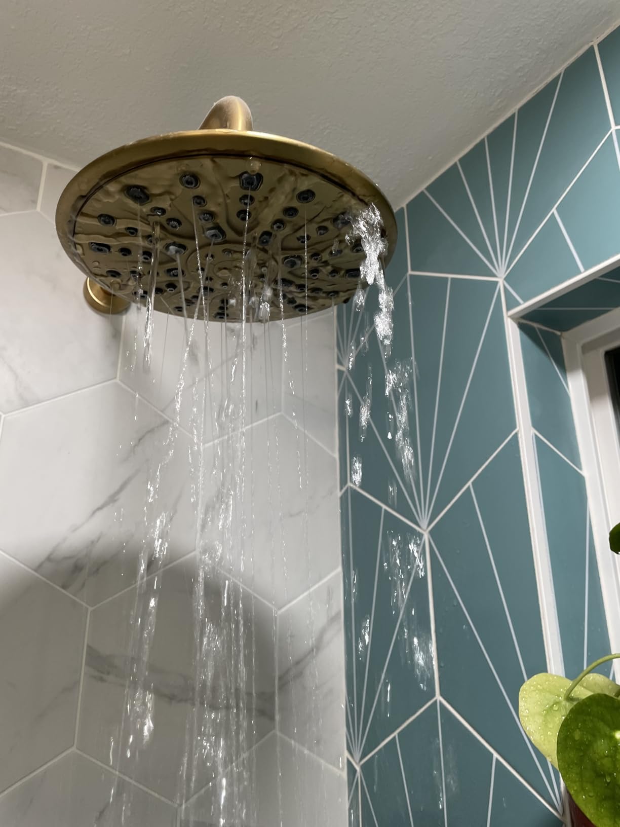 Gabrylly Shower System, Wall Mounted Shower Faucet Set with Shower Valve, High Pressure 10