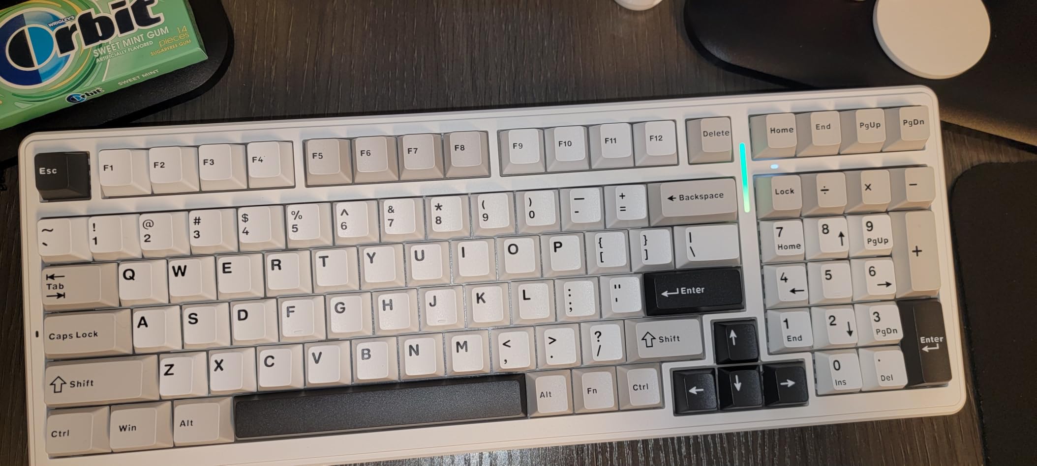AULA F99 Wireless Mechanical Keyboard, Tri-Mode BT5.0/2.4GHz/USB-C Hot Swappable Custom Keyboard, Pre-lubed Linear Switches, RGB Backlit Gaming Keyboards customer photo 2