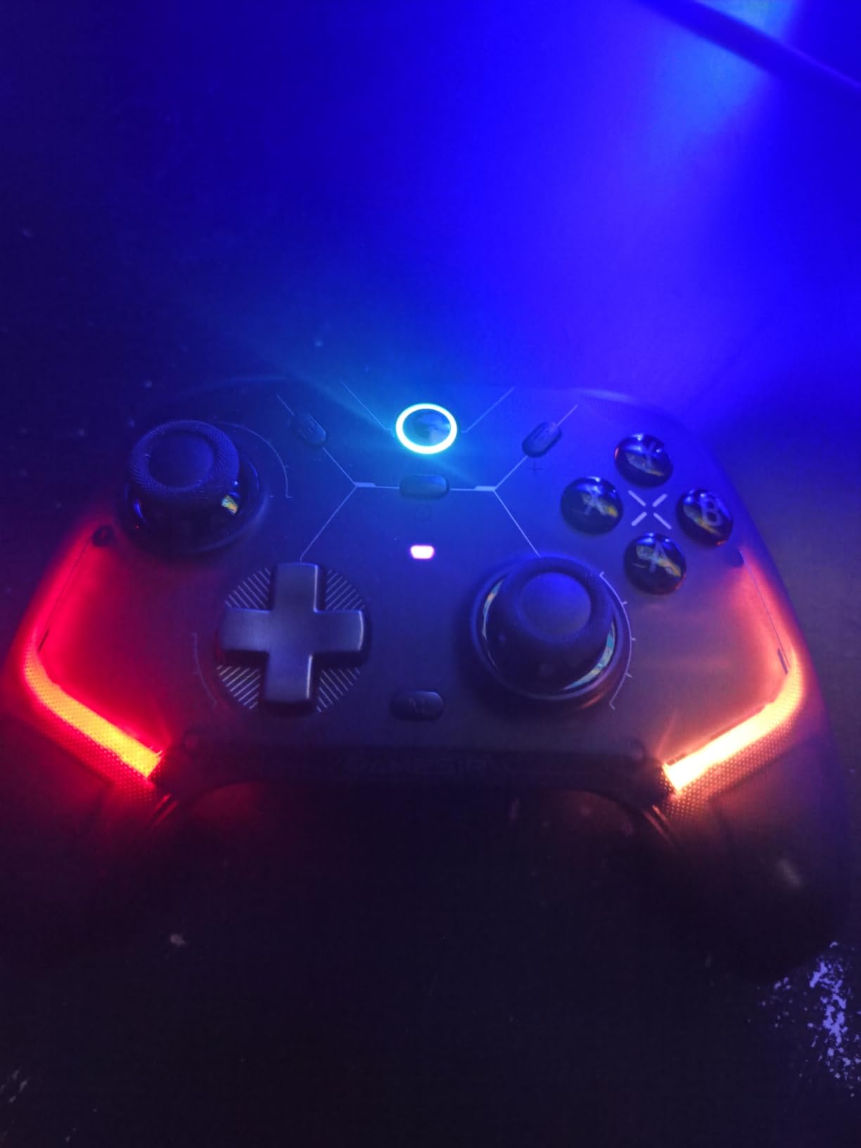 GameSir Cyclone 2 Wireless PC Controller - 1000Hz Polling Rate, TMR Joysticks, Hall Effect & Micro 2-in-1 Triggers, PC Gaming Controller for PC/Android/Switch/Switch 2 with Charging Dock (Black) customer photo 1