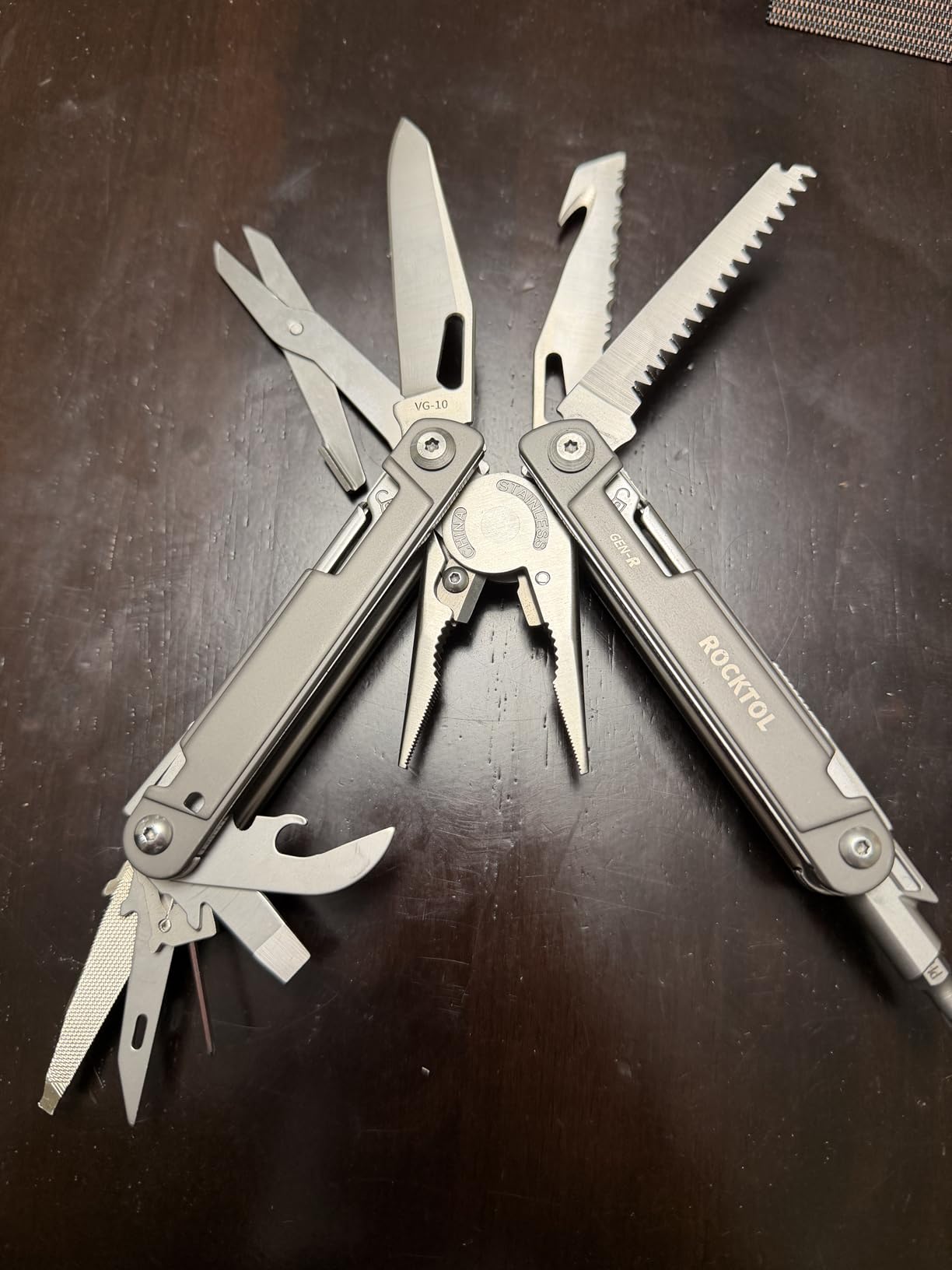 ROCKTOL Multitool Pliers, EDC Multitool Pocket Knife VG10 Blade, 27-in-1 Multi-tool with Titanium-plated Handle, Precision Screwdriver, Gut Hook for Hunting, Backpacking, Hiking, Camping (Gen-R) customer photo 2