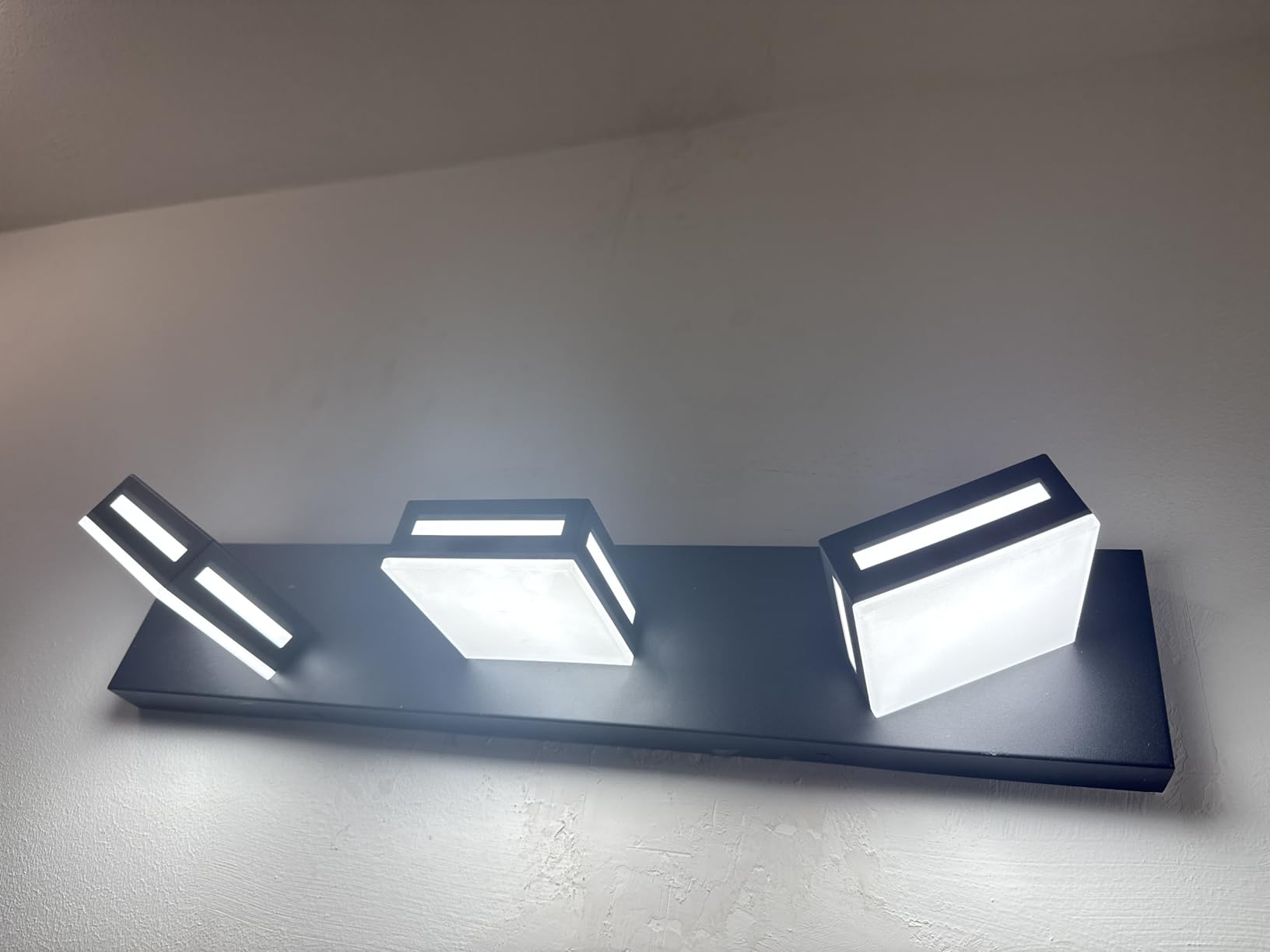 LED Modern Bathroom Light Fixtures, 3-Light 24-Inch Matte Black Vanity Lights for Bathroom Lighting Fixtures Over Mirror, 6000K Cool White 350° Rotatable Wall Lamp customer photo 2